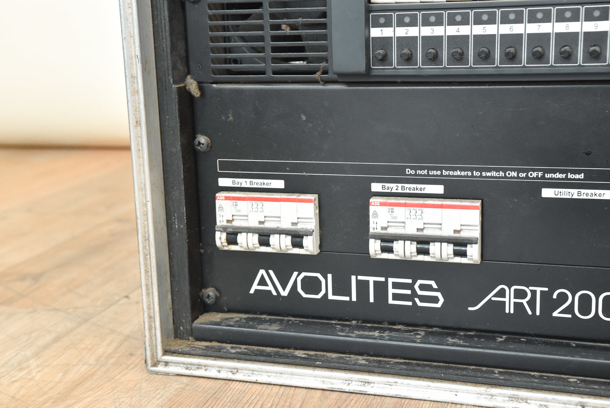 Avolites Art 2000 24-Way Dimmer Rack