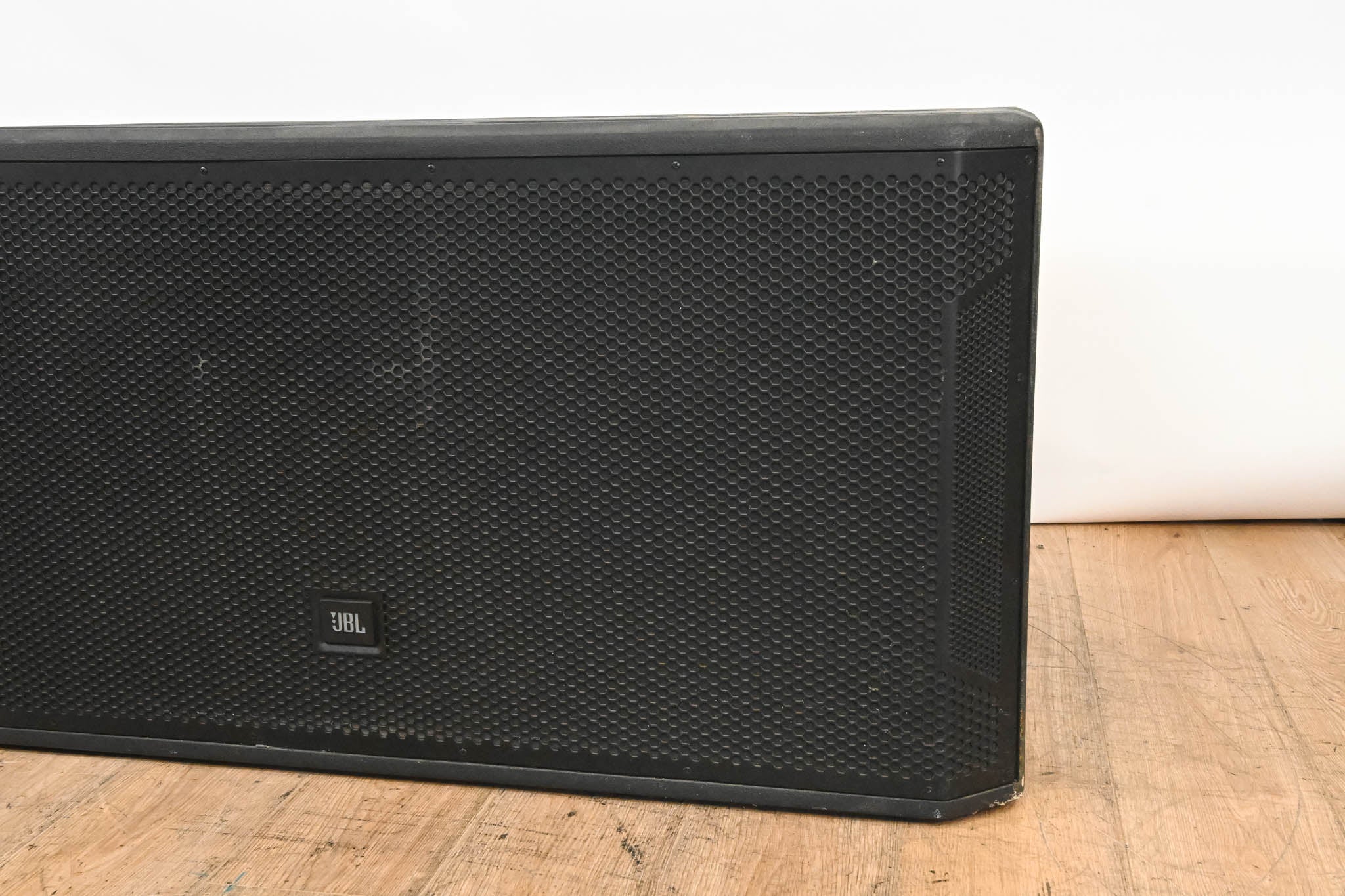 JBL STX828S Dual 18" Bass Reflex Subwoofer