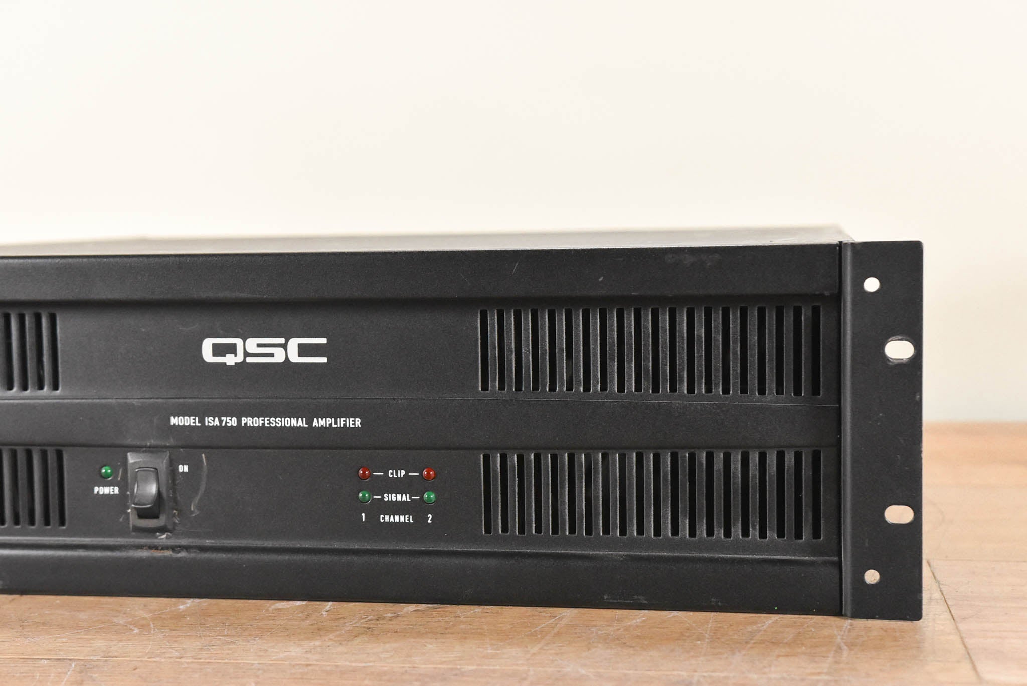 QSC ISA750 2-Channel Power Amplifier