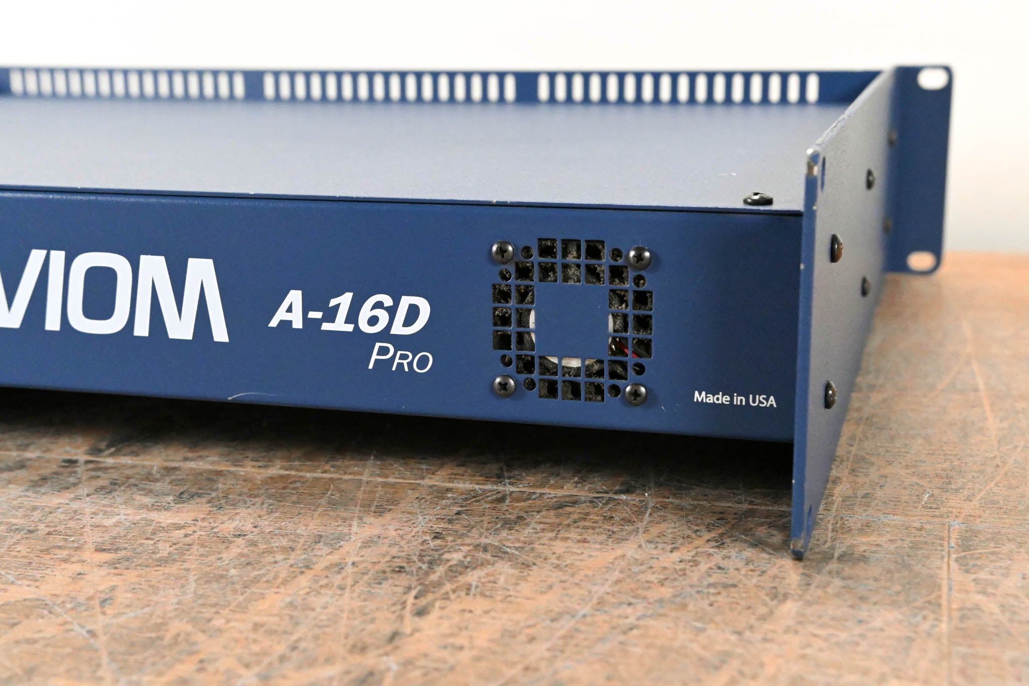 Aviom A-16D Pro A-Net Distributor