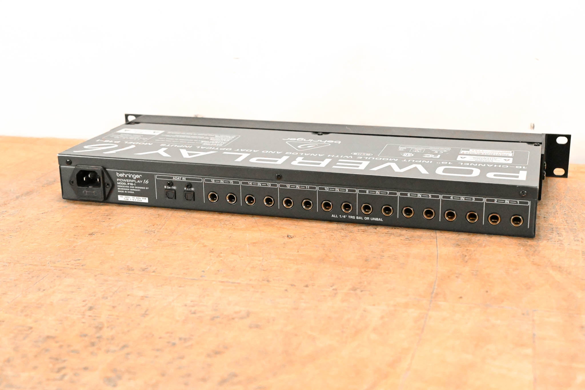 Behringer Powerplay P16-I 16-Channel Input Module