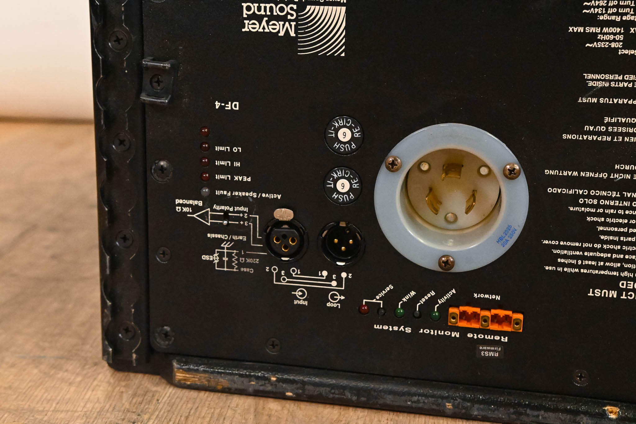 Meyer Sound DF-4 Medium-Throw Down Fill Self-Powered Loudspeaker