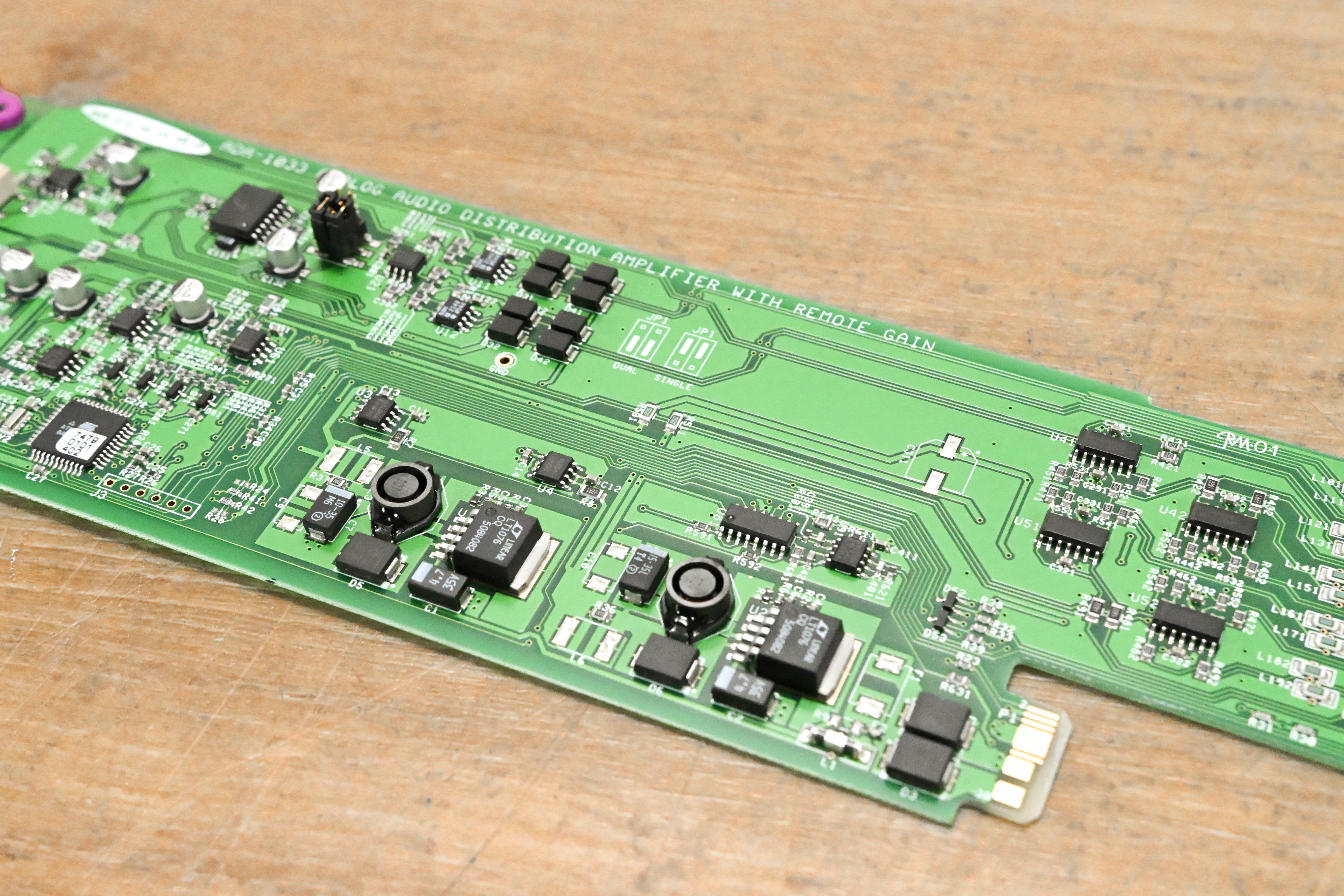 Miranda ADA-1033 Analog Audio Distribution Amplifier with Remote Gain