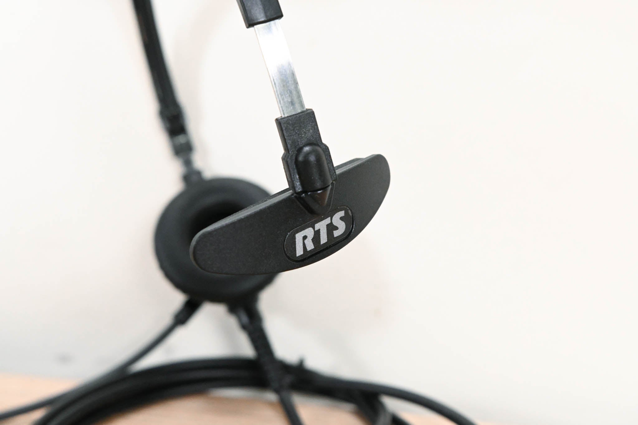 RTS LH-300-DM-A4F Single Side Microphone Headset