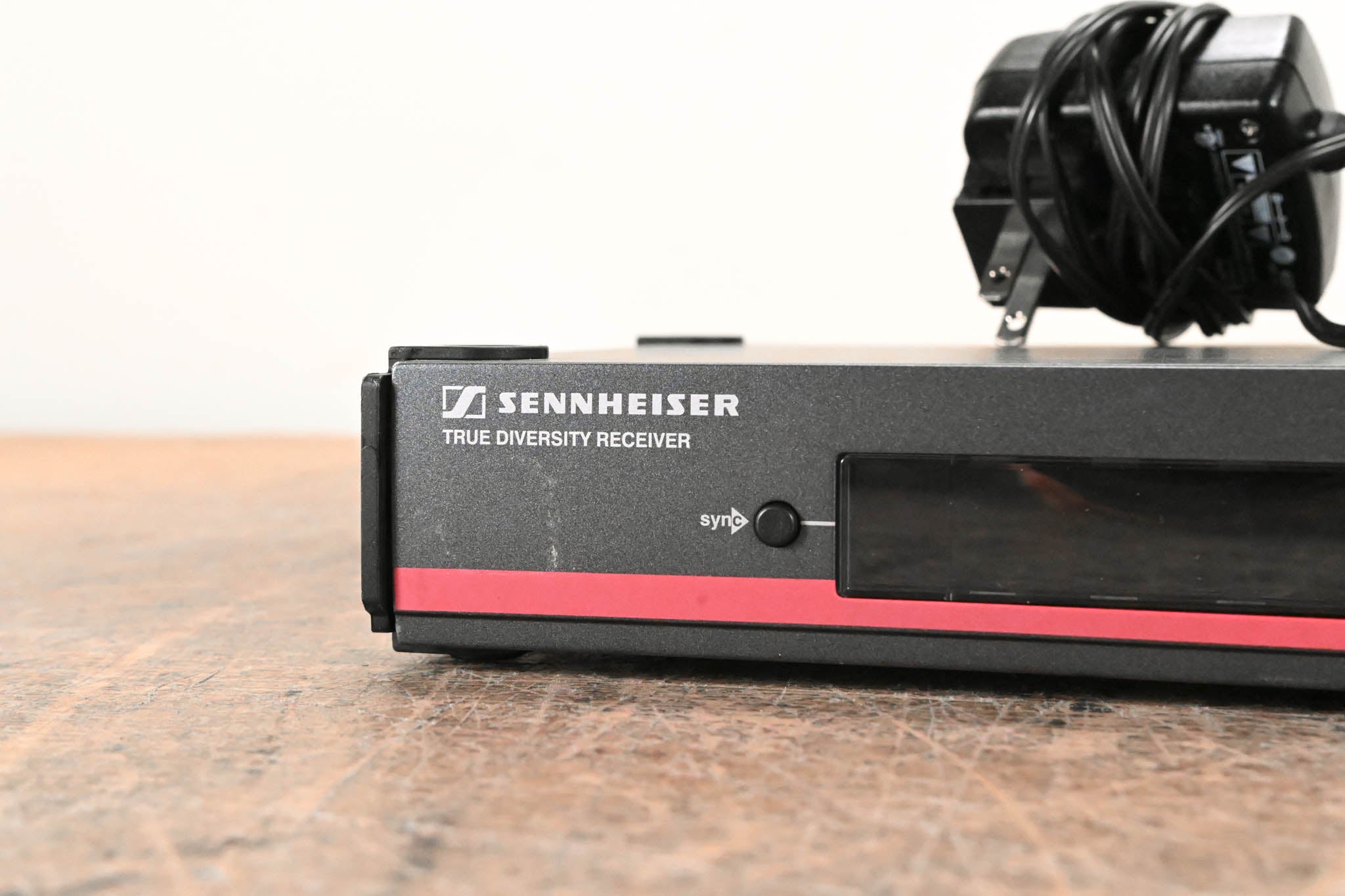 Sennheiser ew 100 G3 Handheld Wireless System - B Range: 626-668 MHz