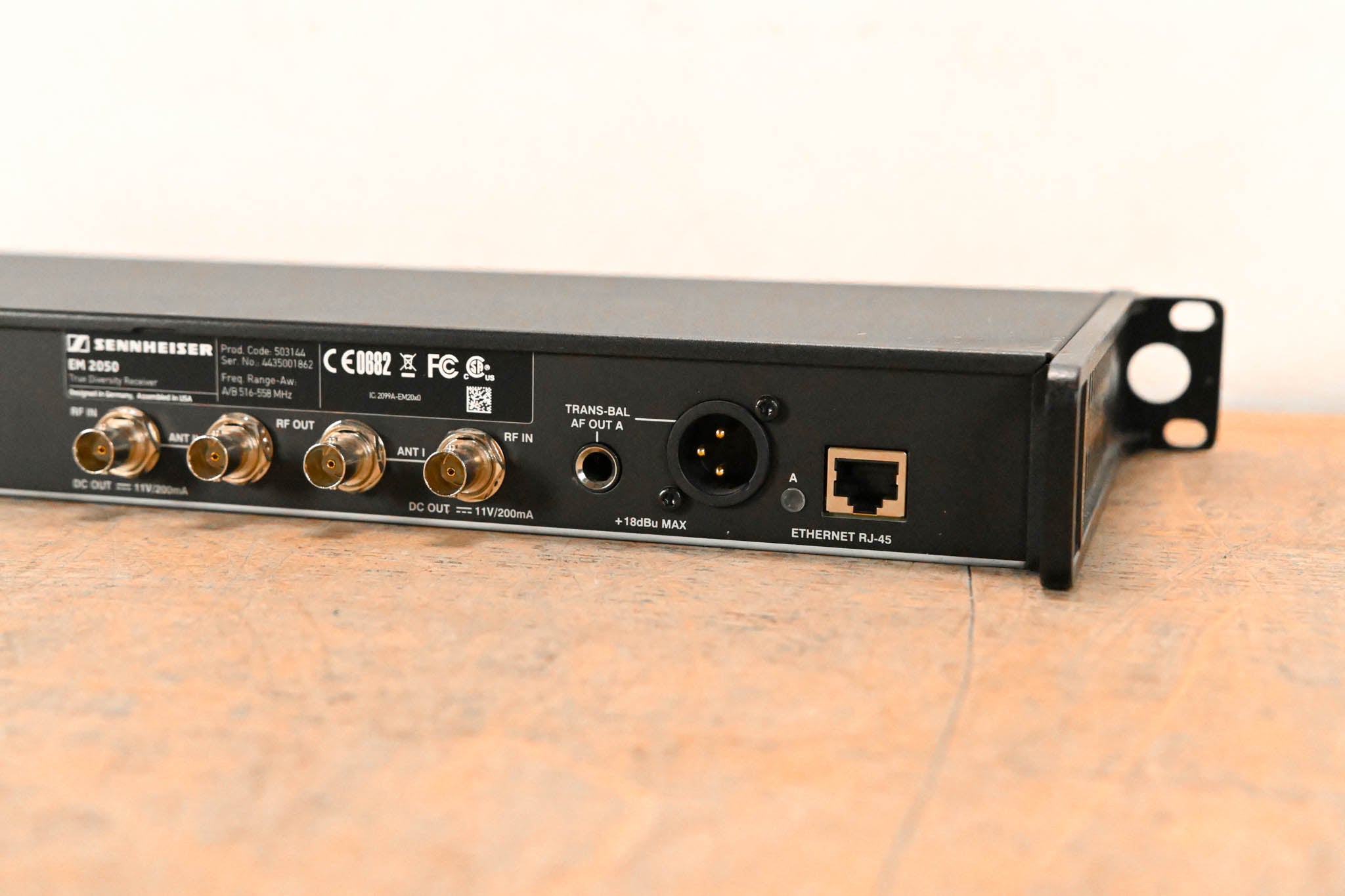 Sennheiser EM 2050 Dual-Channel Wireless Receiver Aw Range: 516-558 MHz