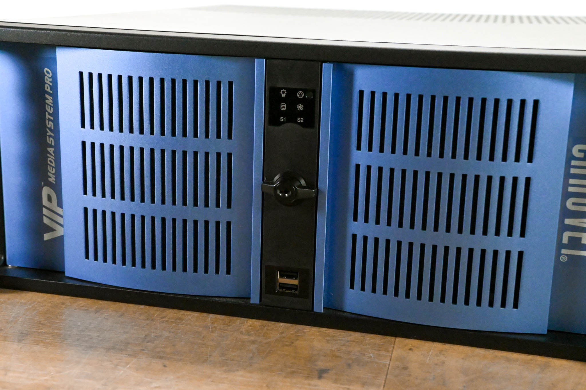 Chauvet VIP Media Server Pro
