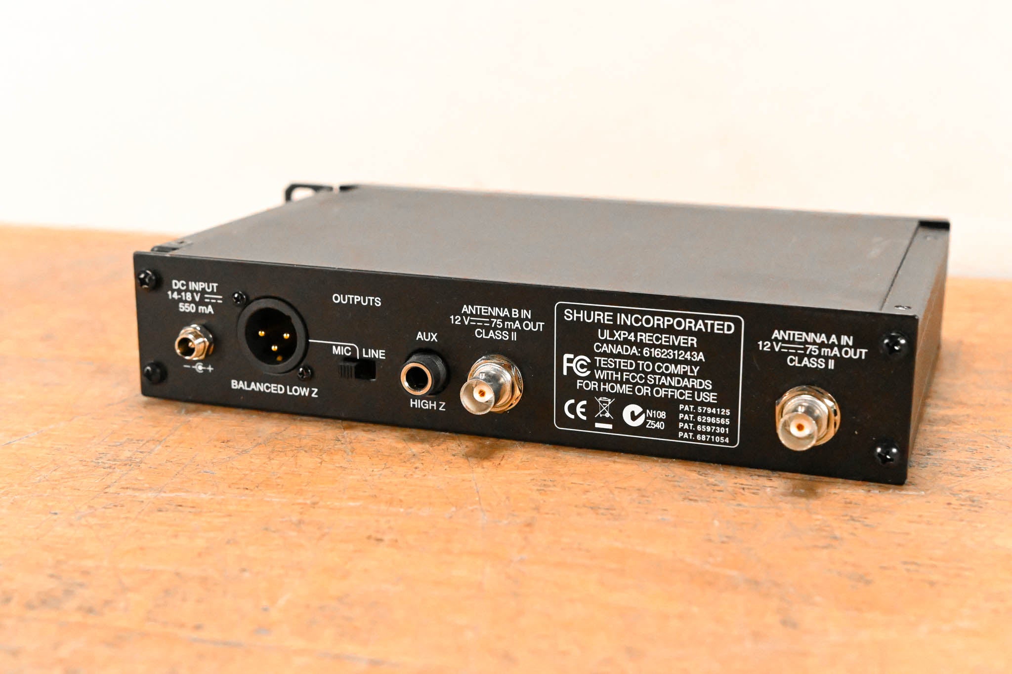 Shure ULXP24/58 Handheld Wireless System - J1 Band (NO POWER SUPPLY)