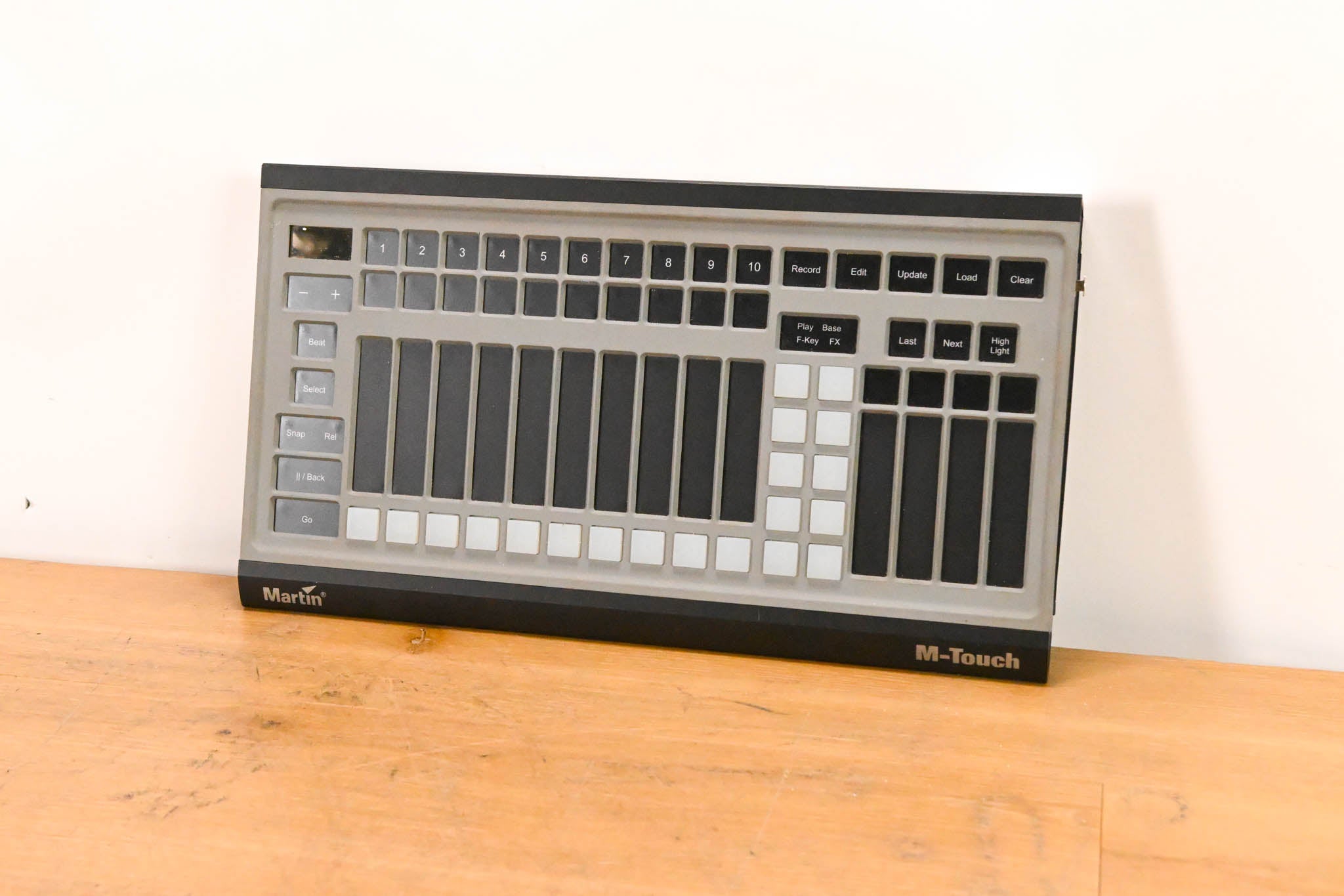 Martin Lighting M-Touch DMX Control Surface