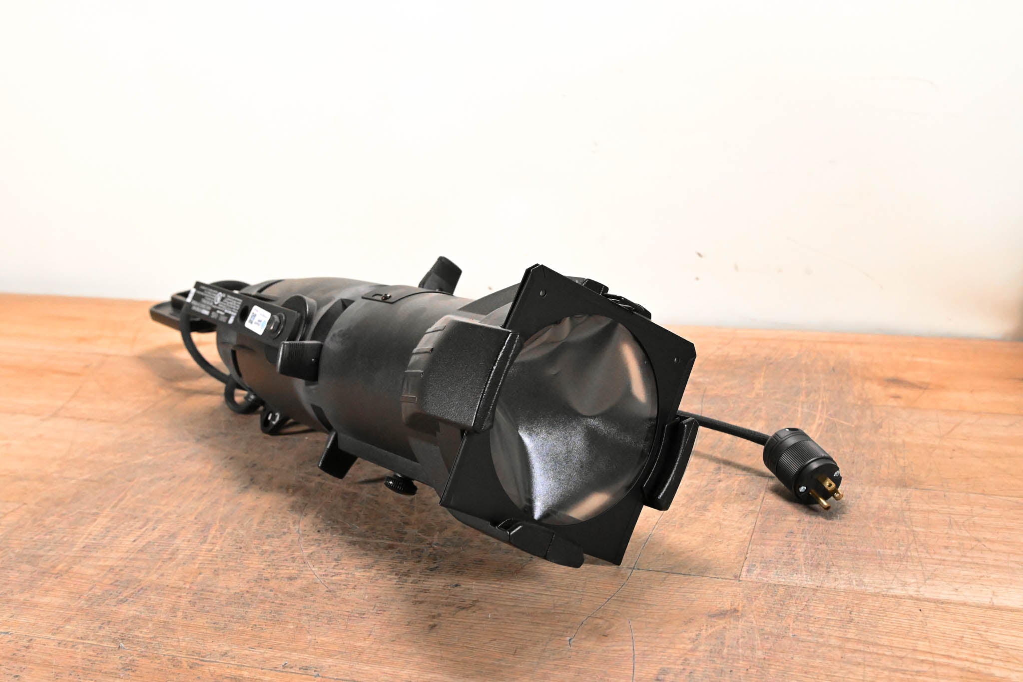 ETC Source Four Jr 26 Degree 575 Ellipsoidal Light