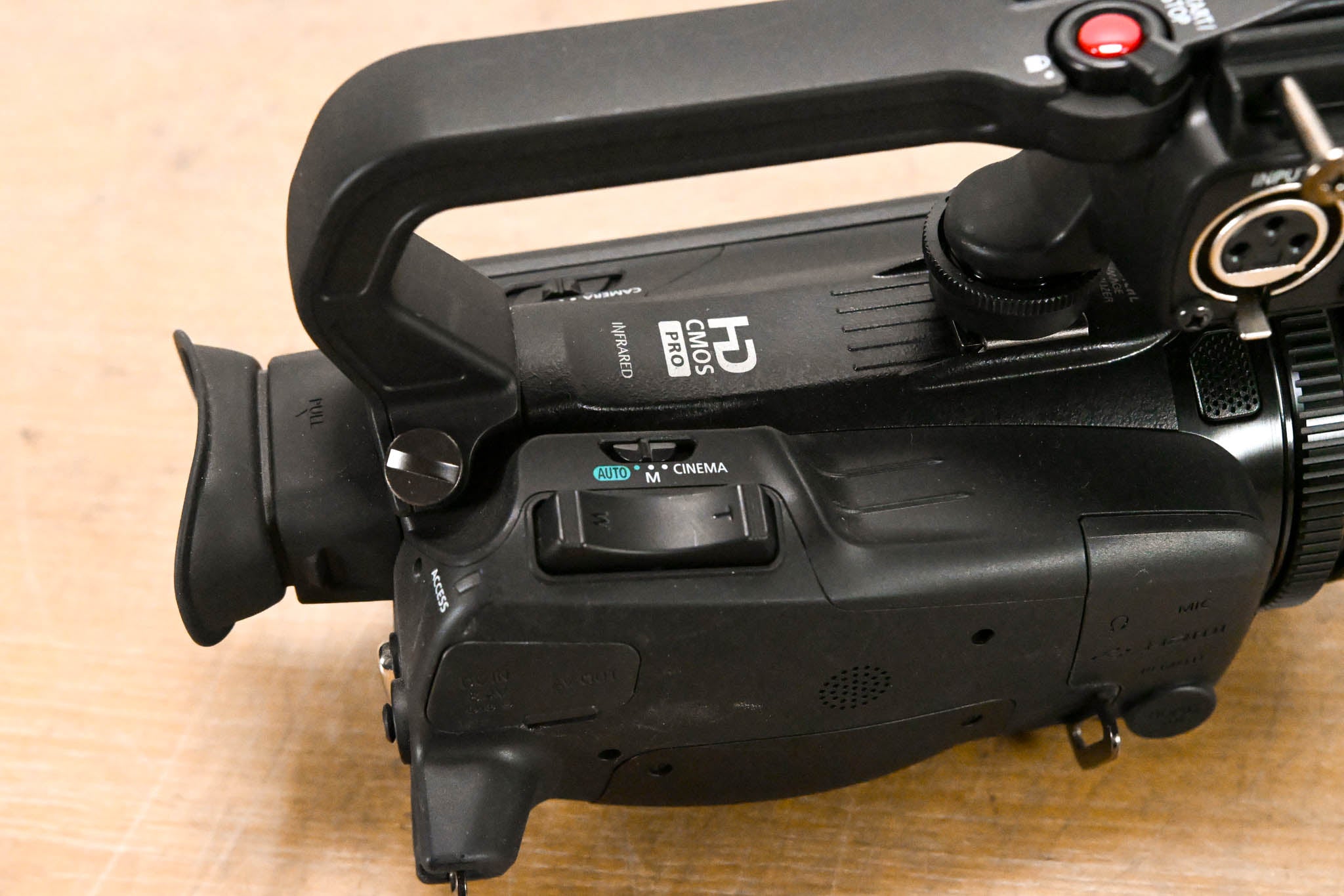 Canon XA35 HD Professional Camcorder w/ XLR Handle & HD/SD-SDI Output