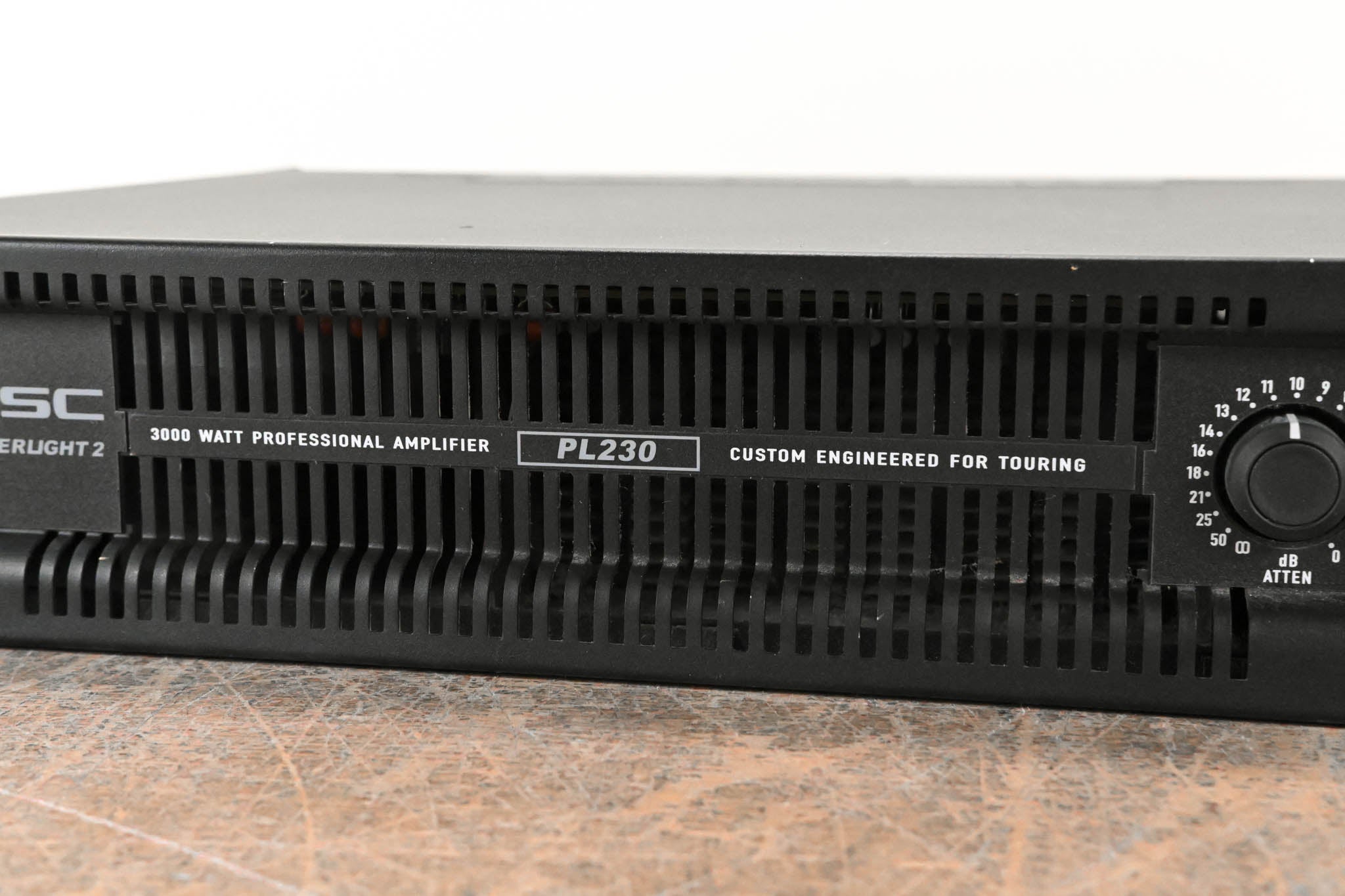 QSC PL230 PowerLight 2 Series 2-Channel 1500W Power Amplifier