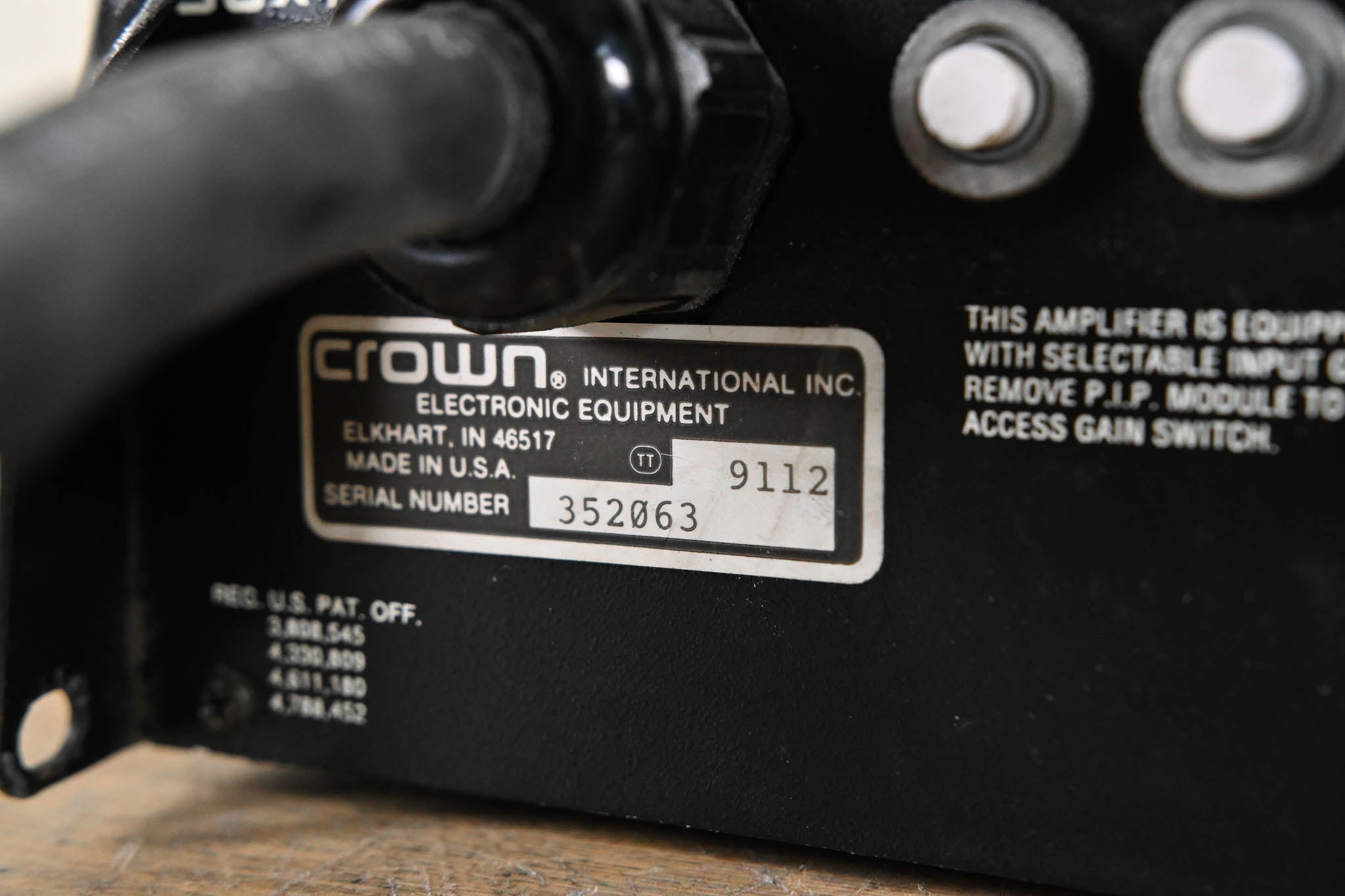 Crown Macro-Tech 36x12 2-Channel Power Amplifier