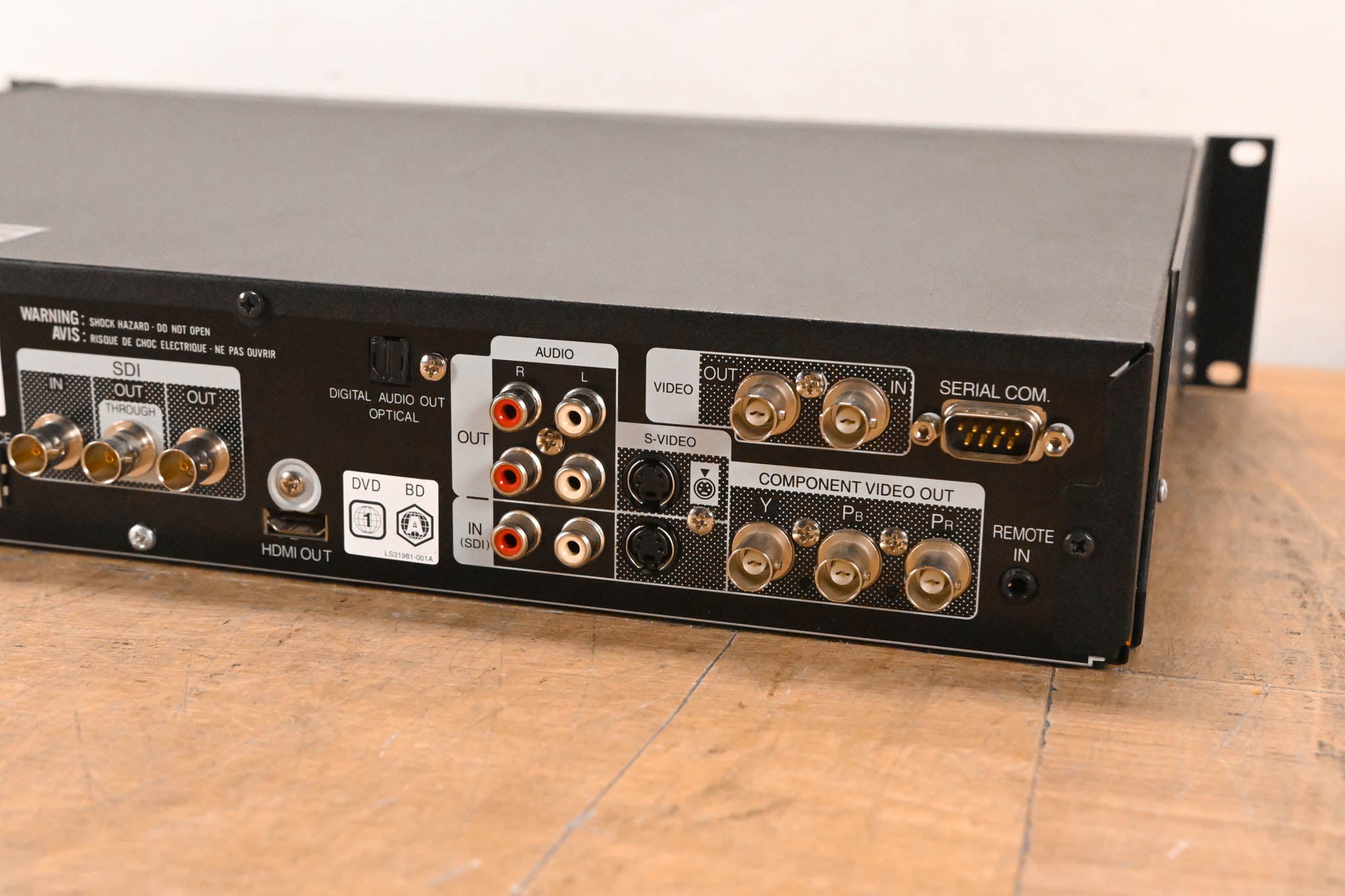 JVC SR-HD2500US Blu-Ray Disc & HDD Recorder with HD-SDI