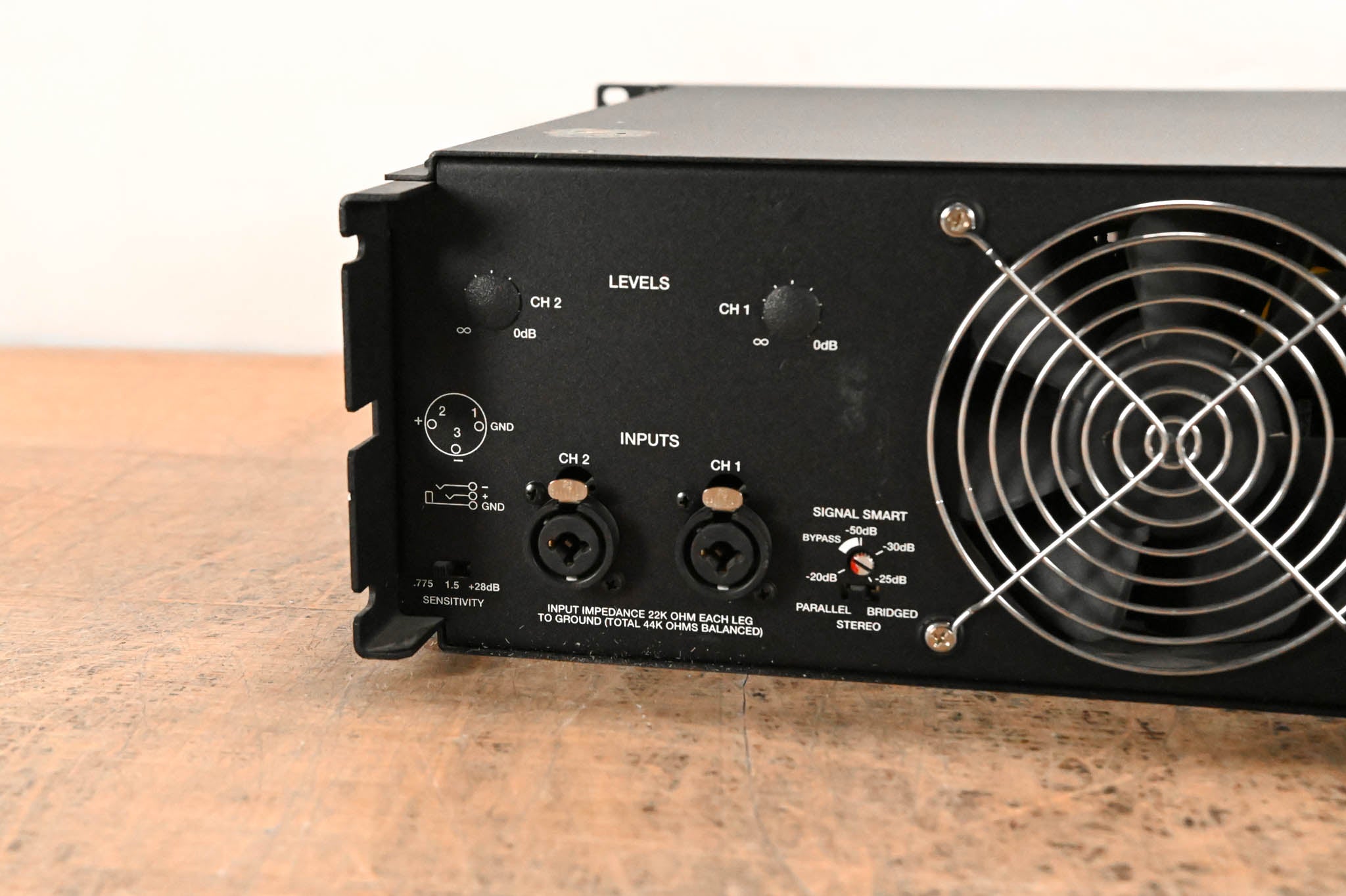 Carver PX1450 2-Channel Power Amplifier