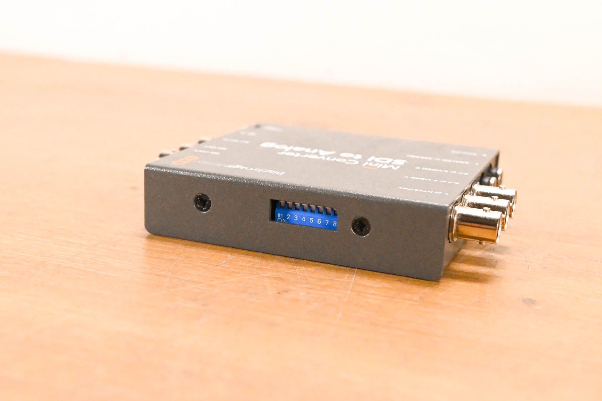 Blackmagic Design Mini Converter SDI to Analog (NO POWER SUPPLY)