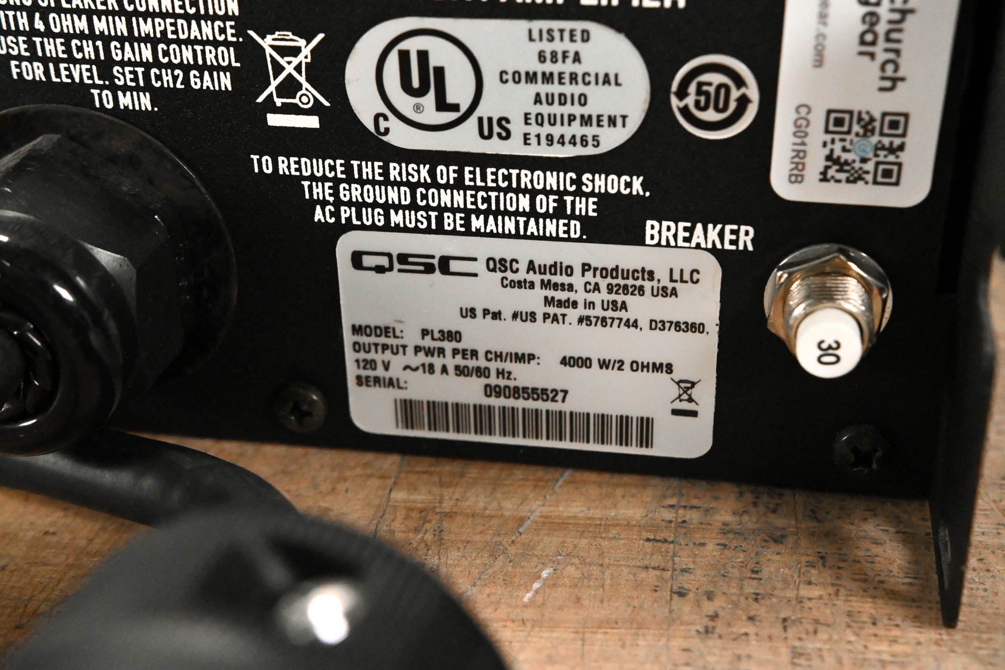 QSC PL380 Powerlight 3 Series 2-Channel Power Amplifier