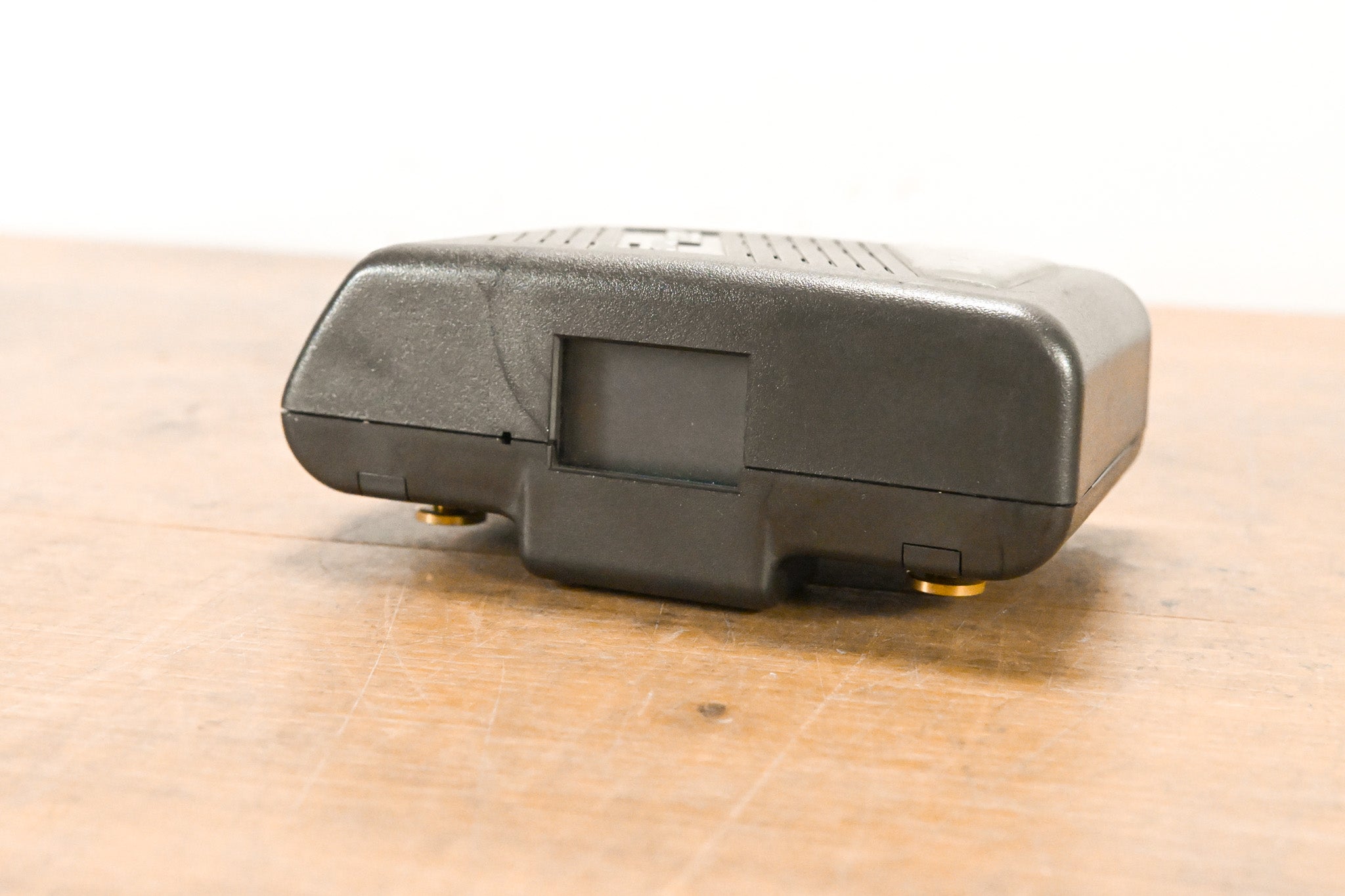 Anton Bauer Dionic Interactive 2000 Gold-Mount Battery