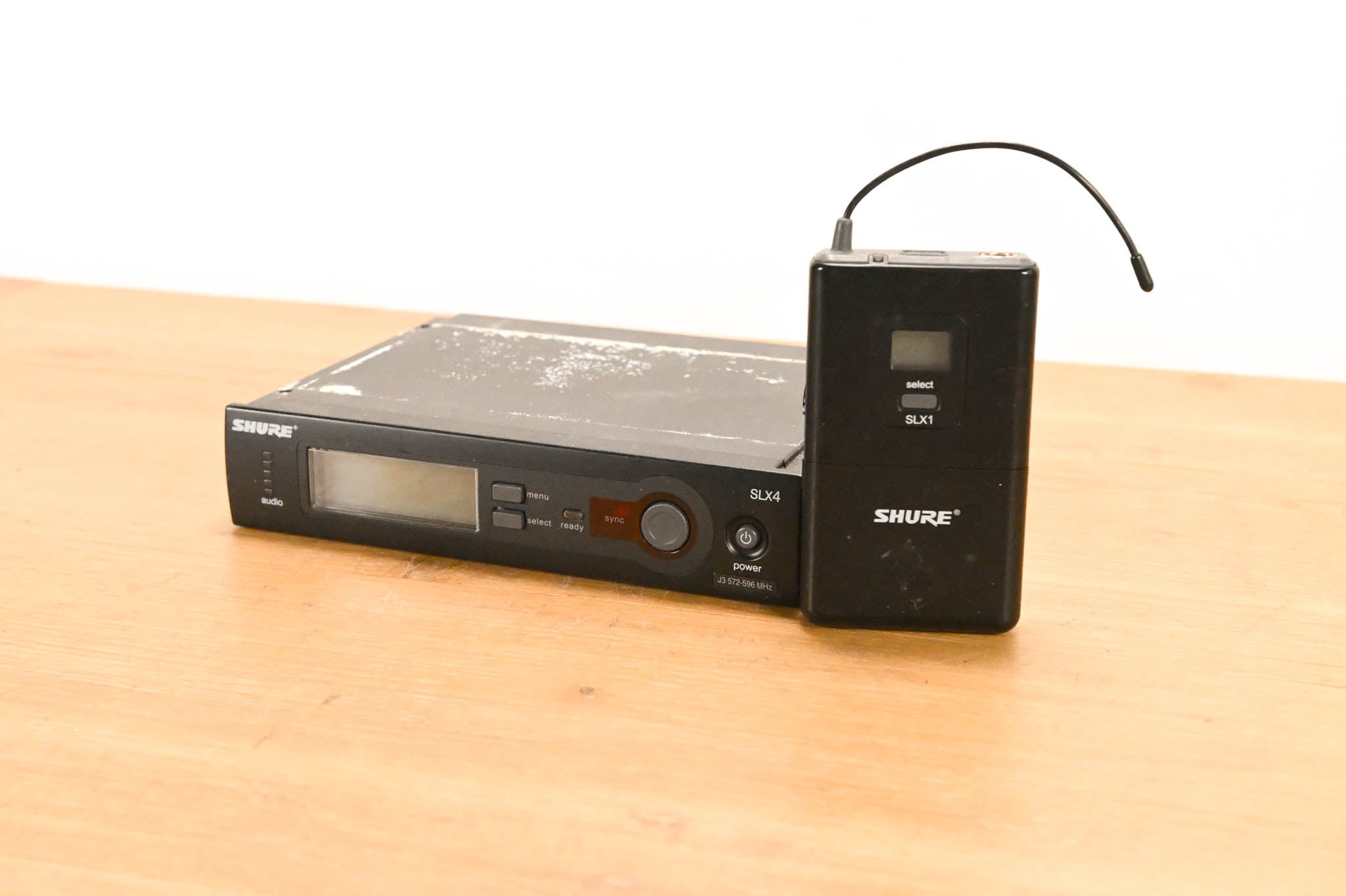 Shure SLX14 Bodypack Wireless System - J3 Band (NO POWER SUPPLY)