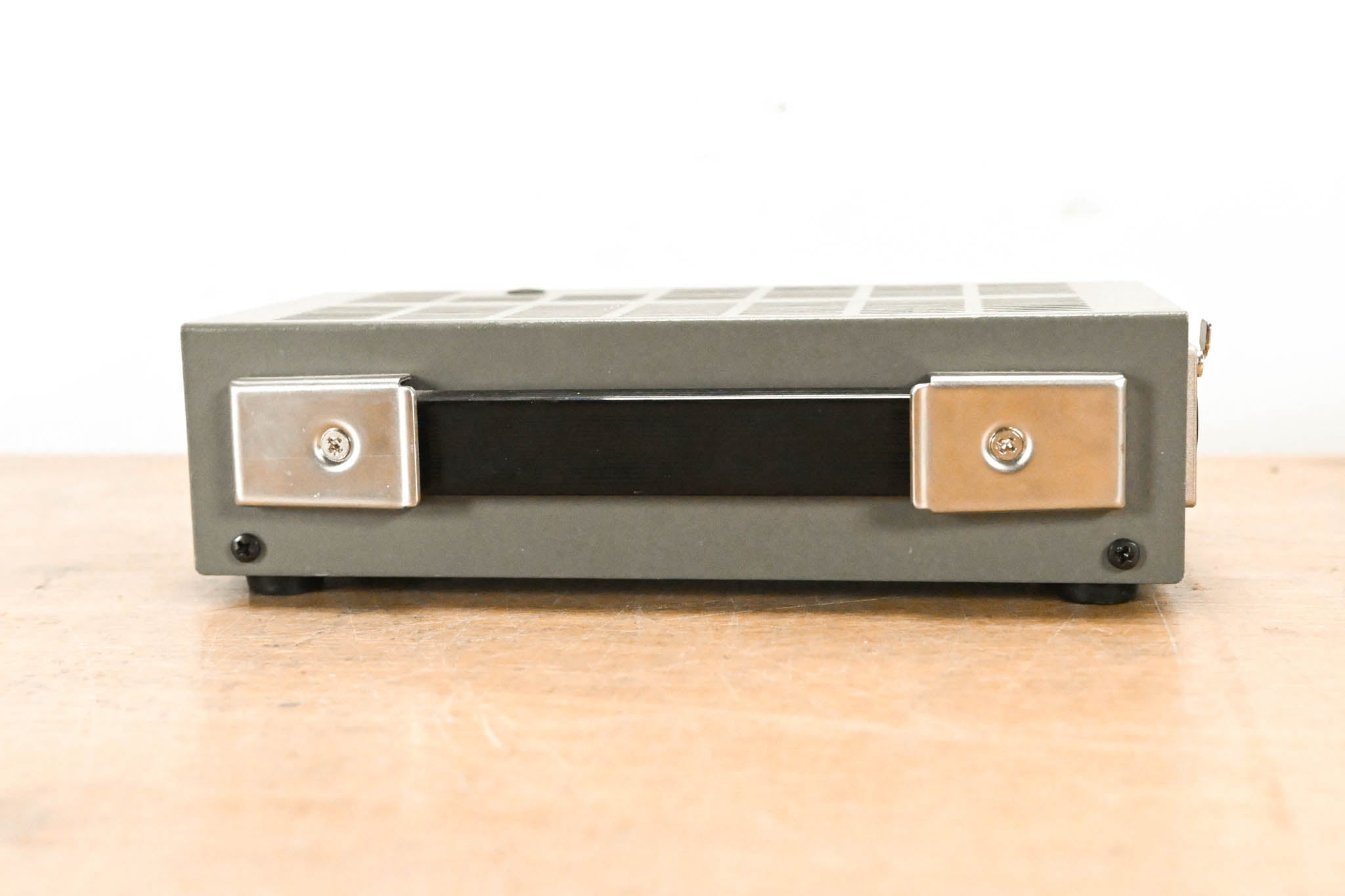 IDX System Technology IA-60a Single-Channel DC Power Supply