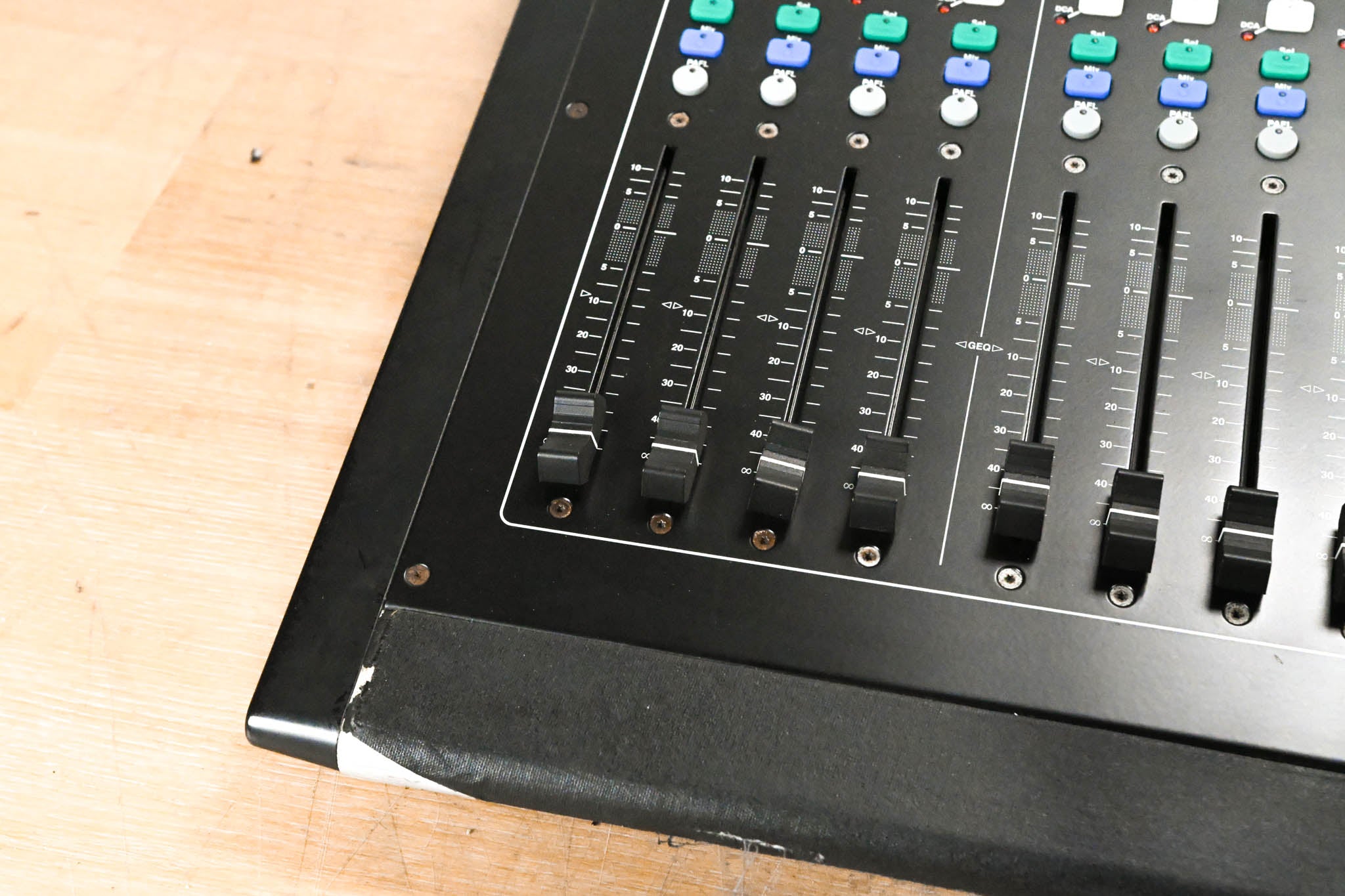 Allen & Heath GLD-80 Digital Audio Mixing Surface