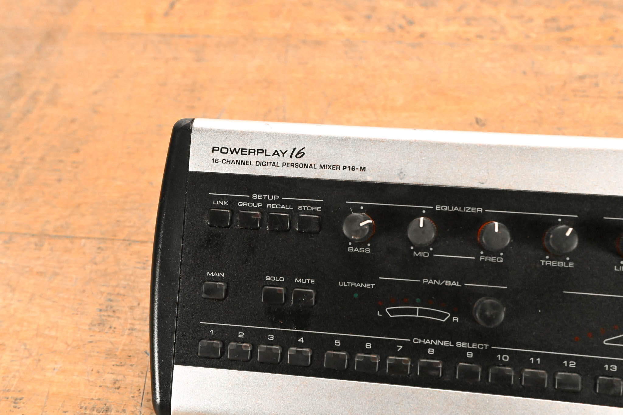 Behringer Powerplay P16-M 16-Channel Digital Personal Mixer