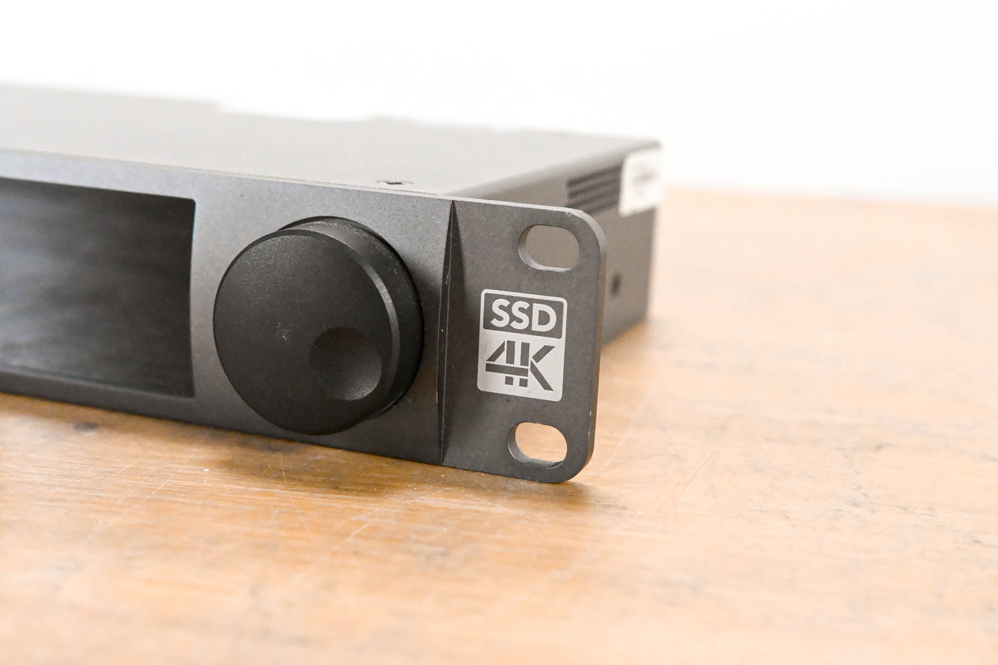 Blackmagic Design HyperDeck Studio Pro 2