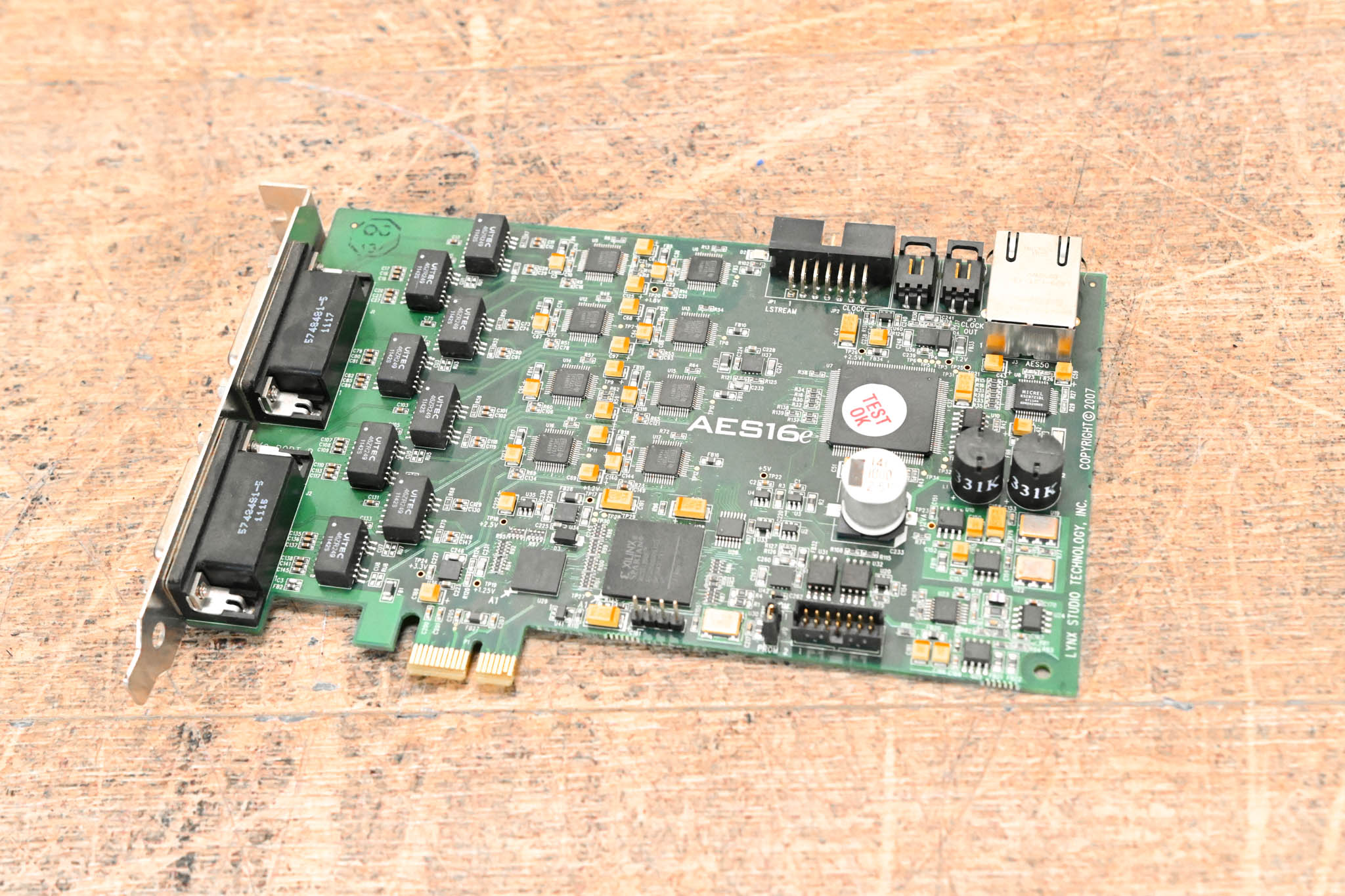 Lynx Studio Technology AES16e Sixteen-Channel AES/EBU PCI Express Card