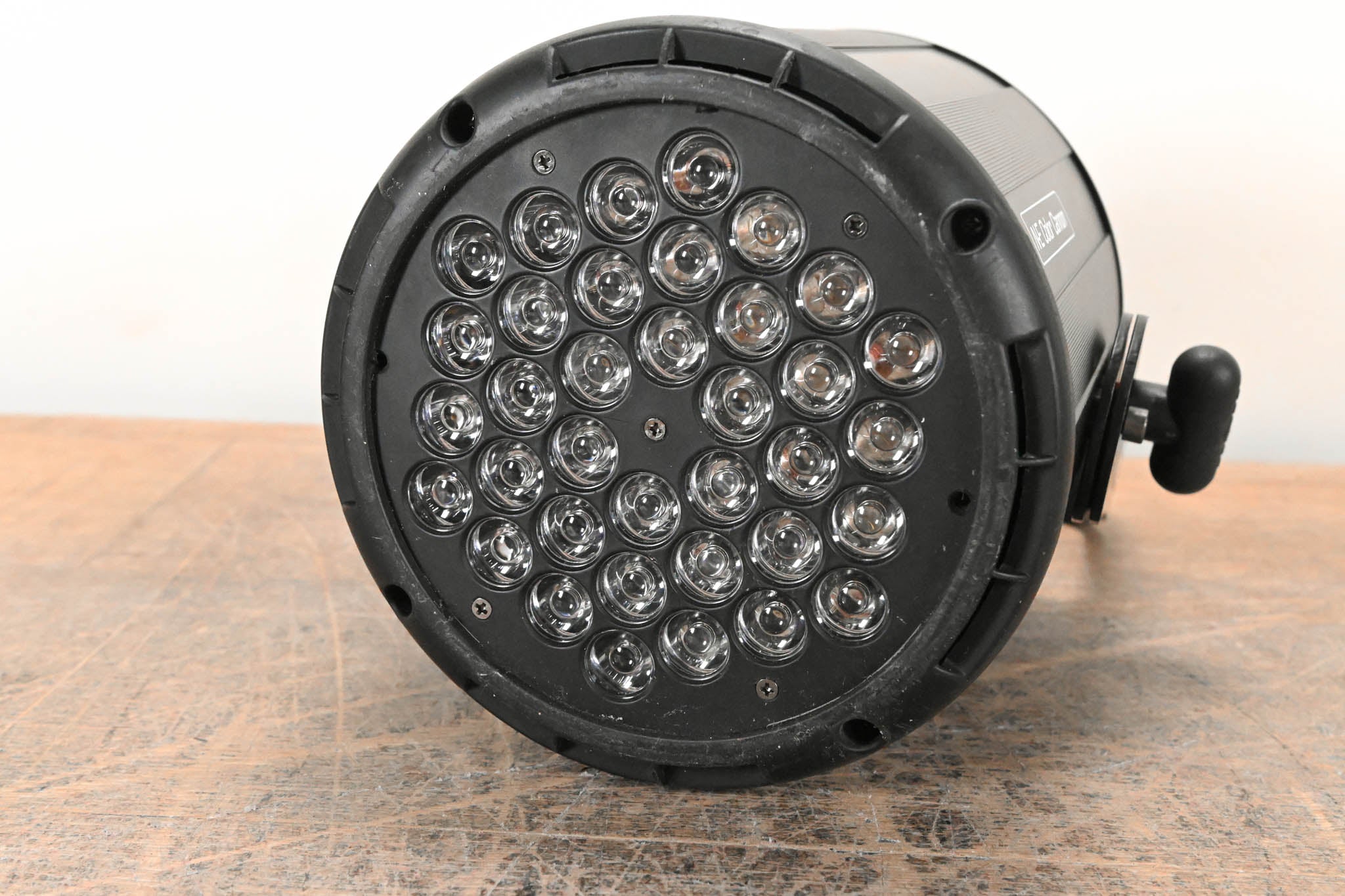 MEGA-LITE 4025 N-E Color Cannon LED Light