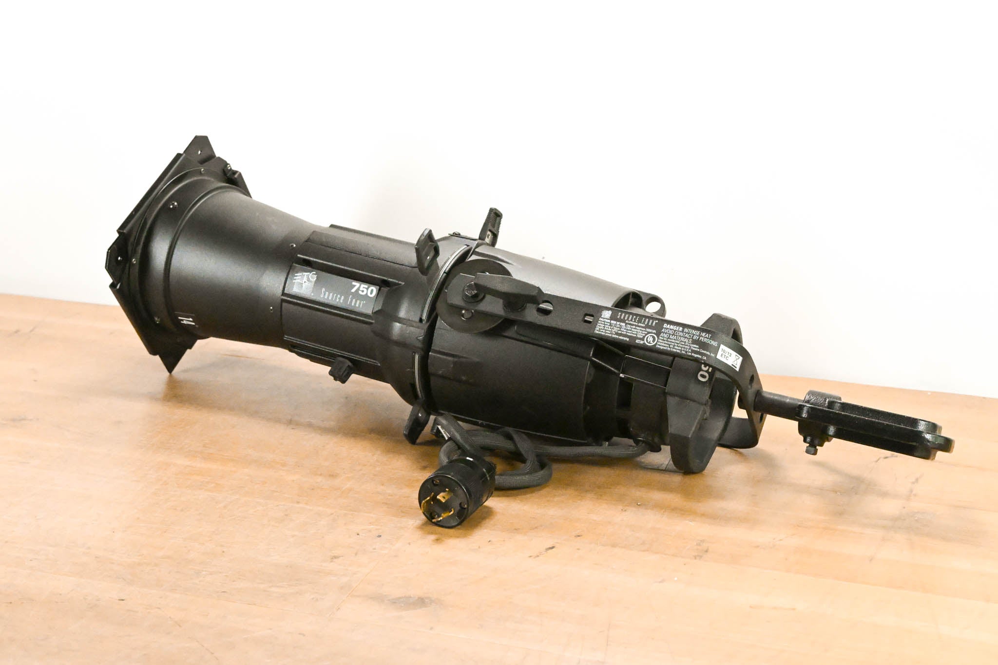 ETC Source Four 750 14 Degree Ellipsoidal Light