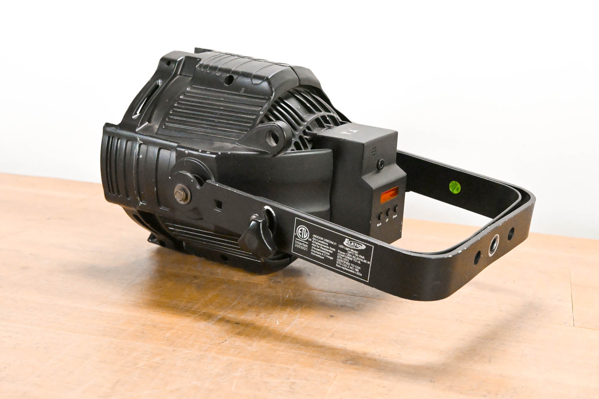 Elation OPTI TRI PAR 18 x 3W Tri Color LED Par