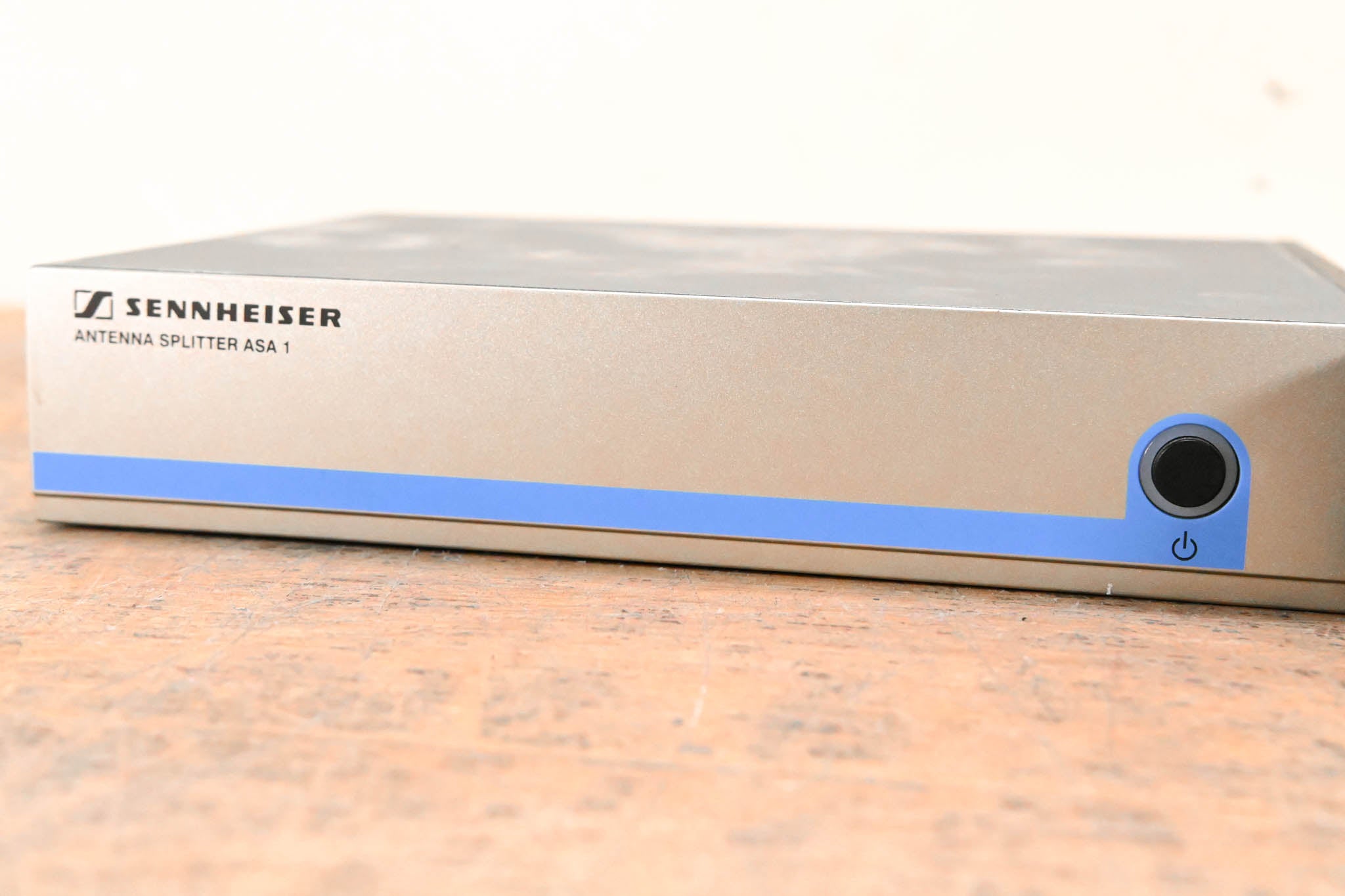 Sennheiser ASA 1 Active Antenna Splitter - 500-870 MHz (NO POWER SUPPLY)