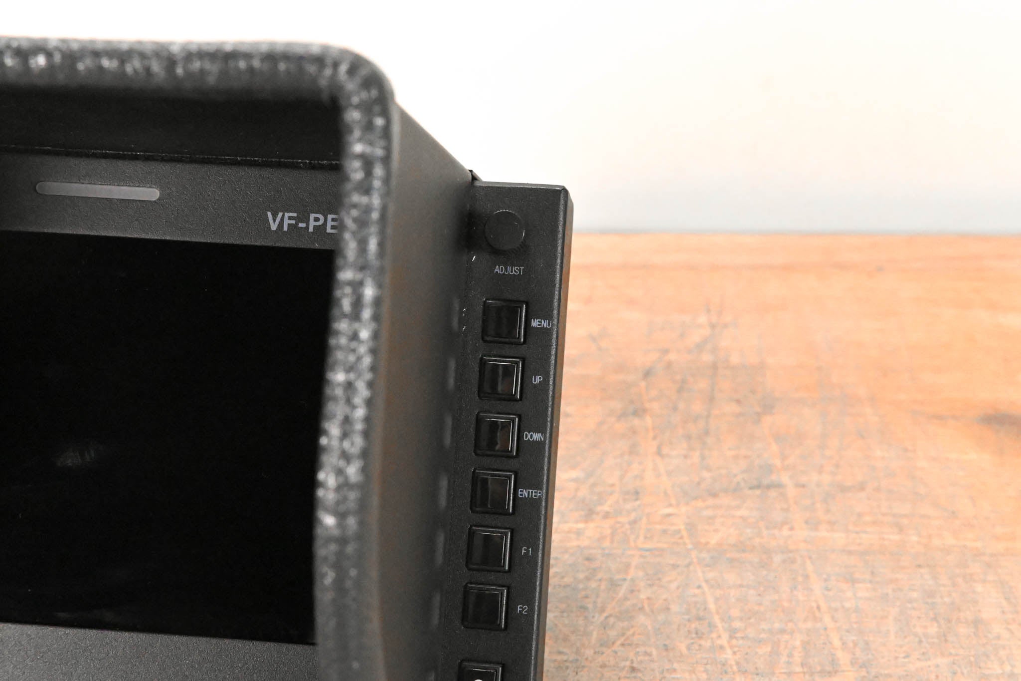 Plura VF-PBM-207 7" LCD On-Camera Color Viewfinder