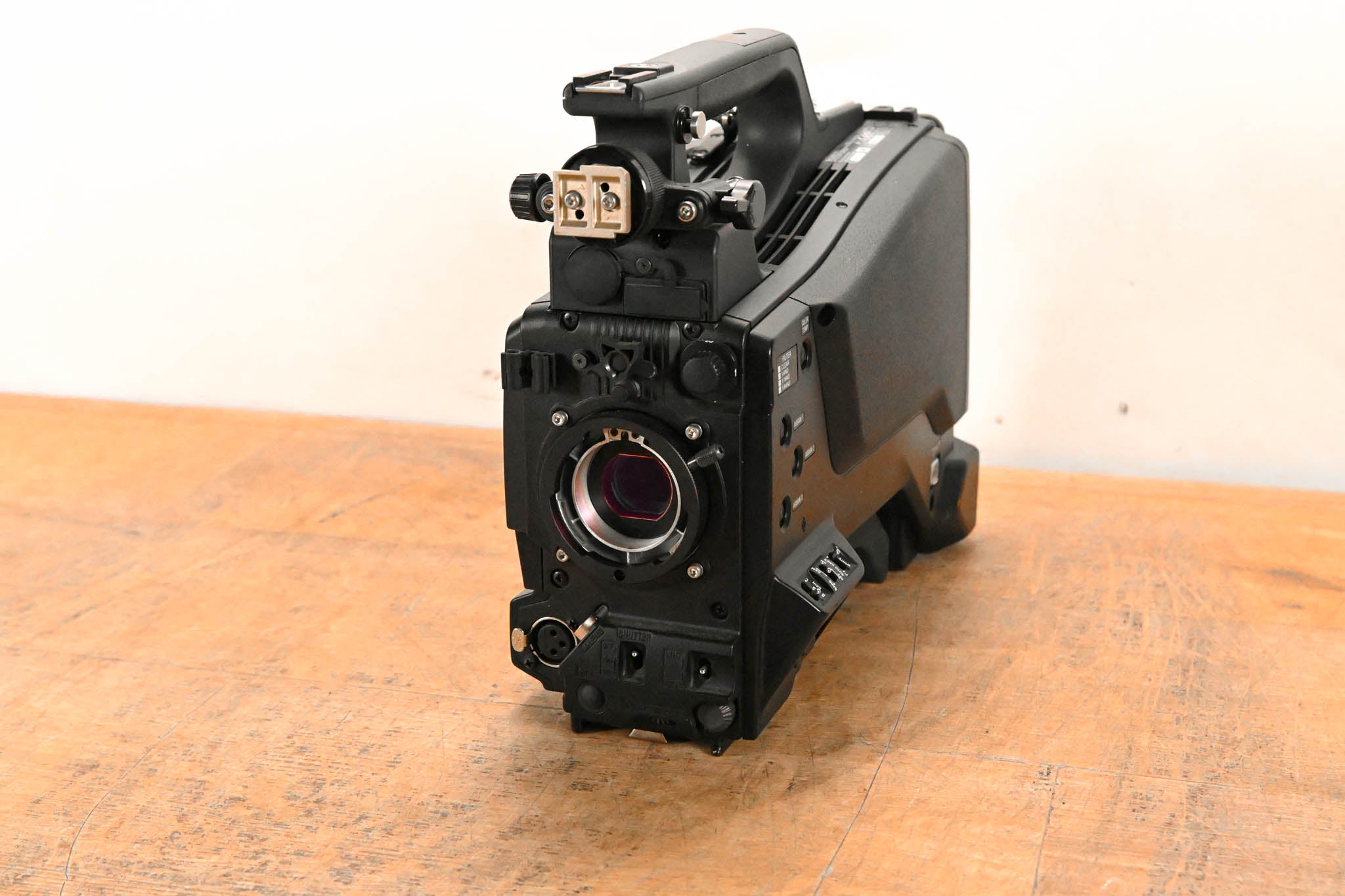 Sony HXC-D70 HD/SD Studio Camera