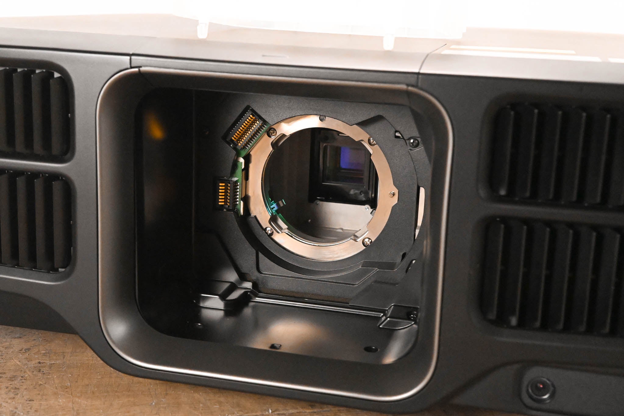 Epson Pro L1405U 8,000-Lumen Laser WUXGA 3LCD Projector