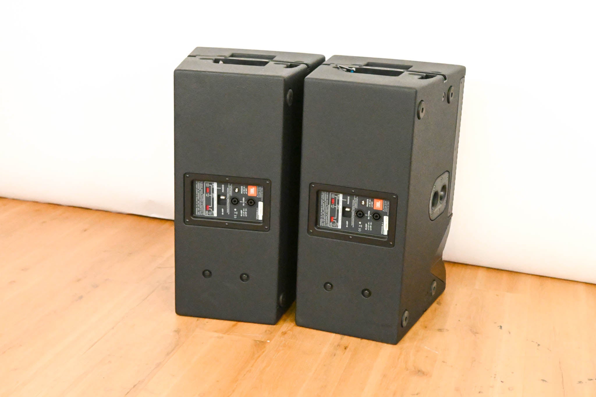 JBL VRX932LA-1 12" Two-Way Line Array Loudspeaker System (PAIR)