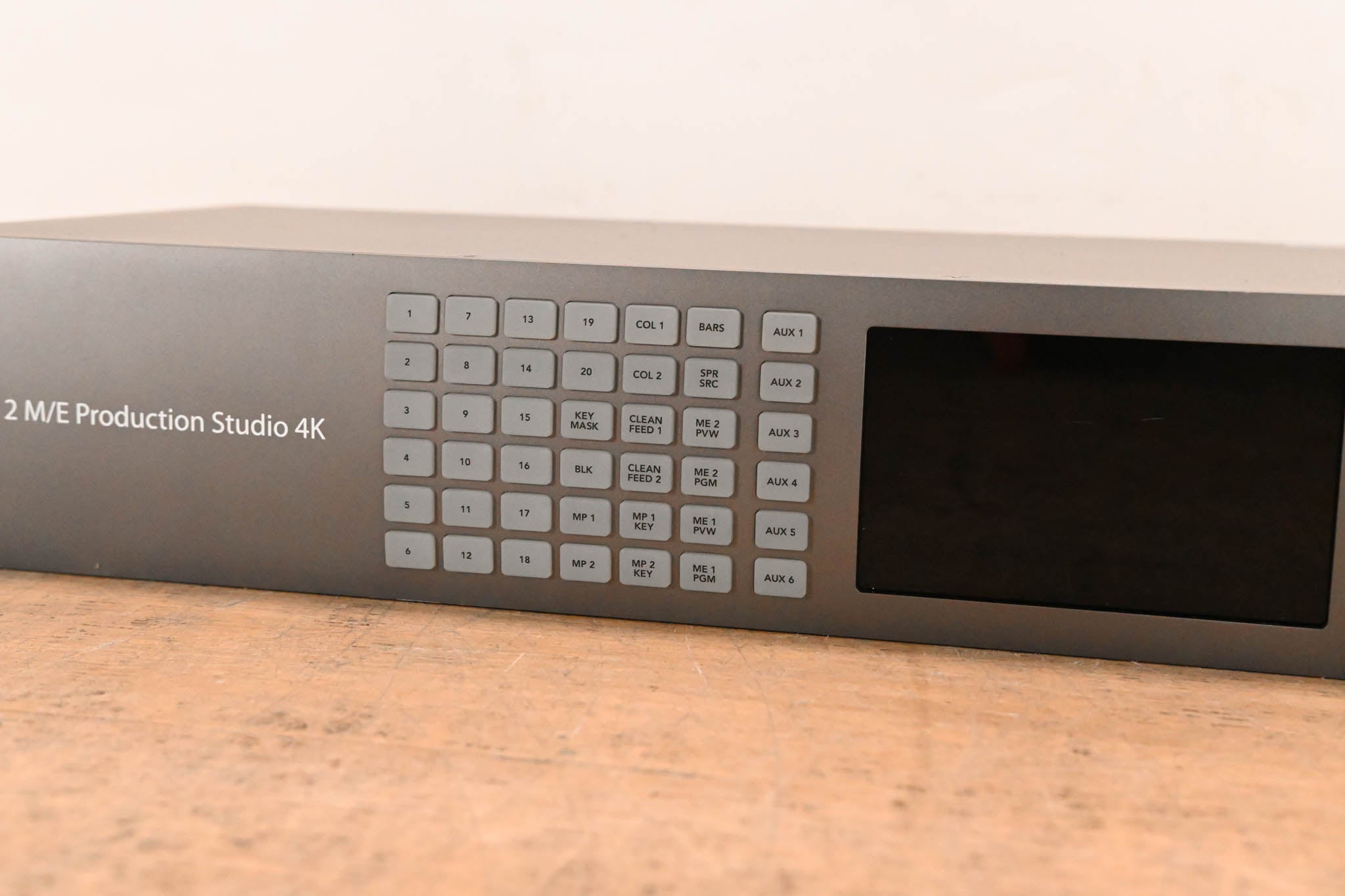 Blackmagic Design ATEM 2 M/E Production Studio 4K