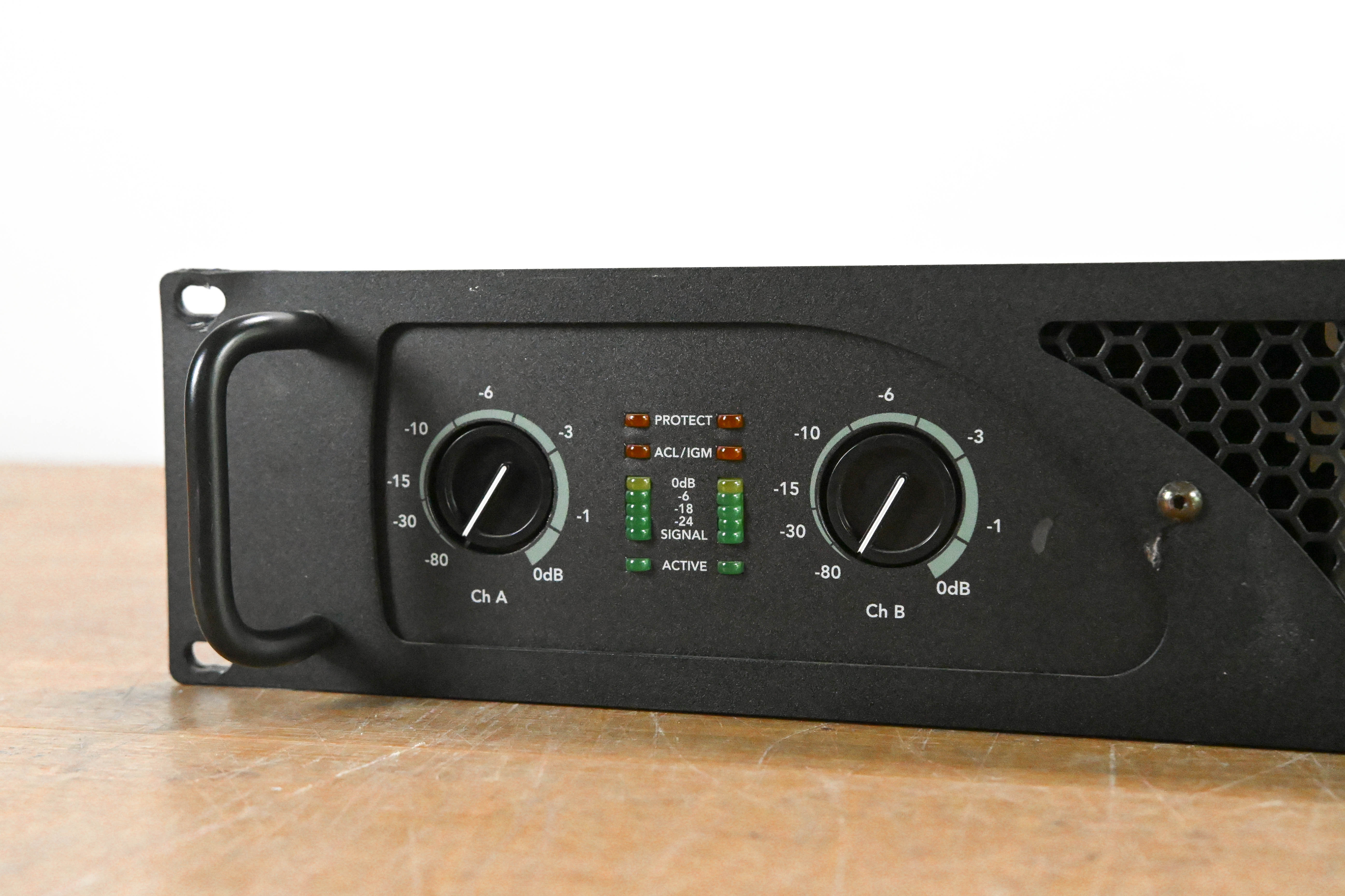 Crest Audio LT1000 2-Channel Power Amplifier