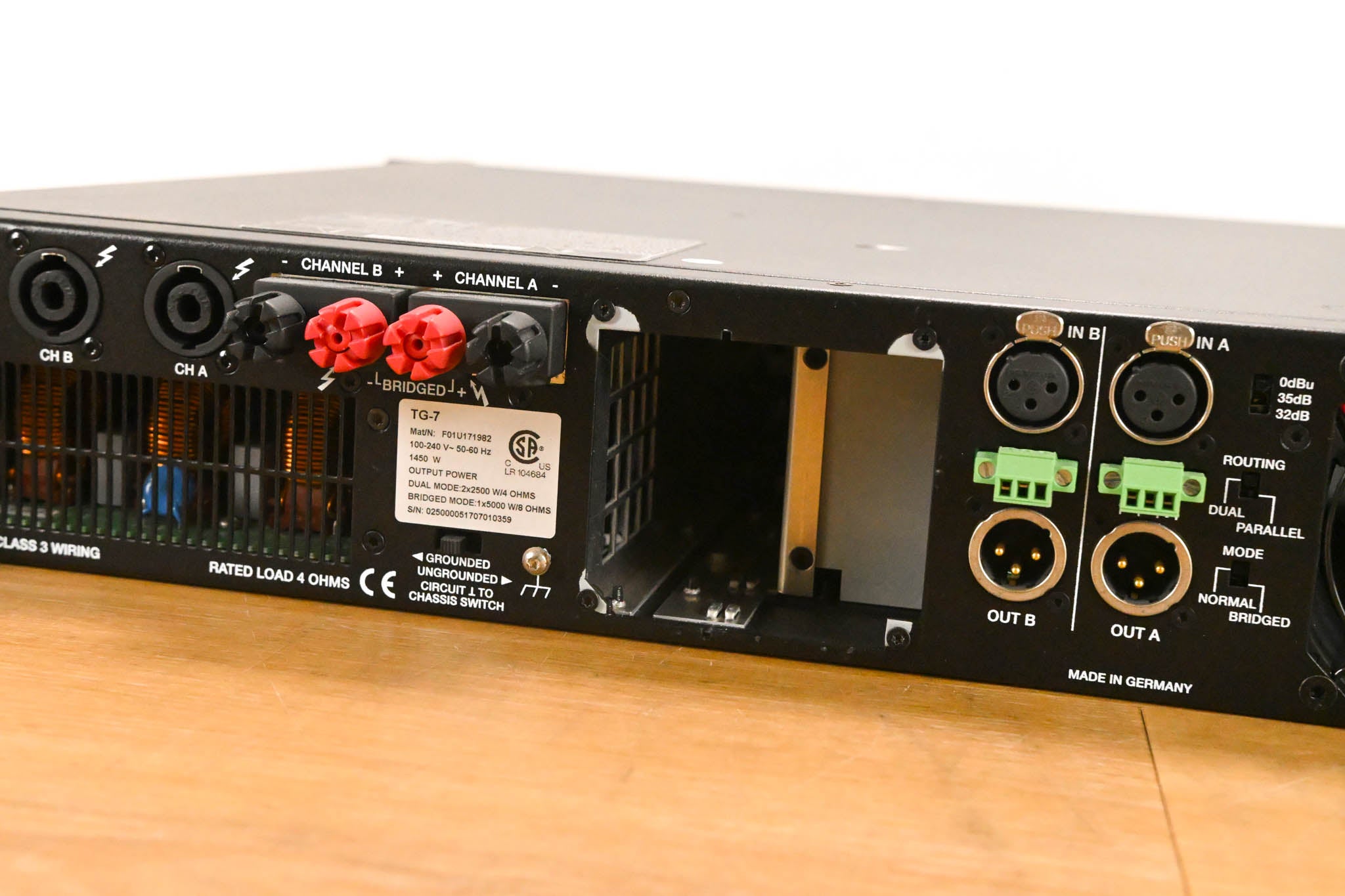 Electro-Voice (EV) TG-7 Tour-Grade Stereo Power Amplifier