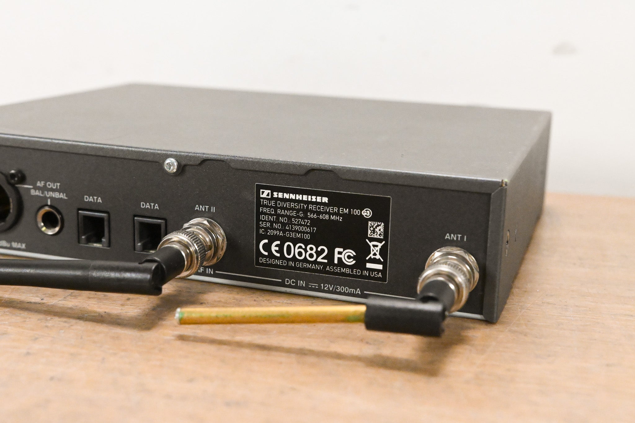 Sennheiser EM 100 G3 Wireless Receiver - 566-608 MHz (NO POWER SUPPLY)