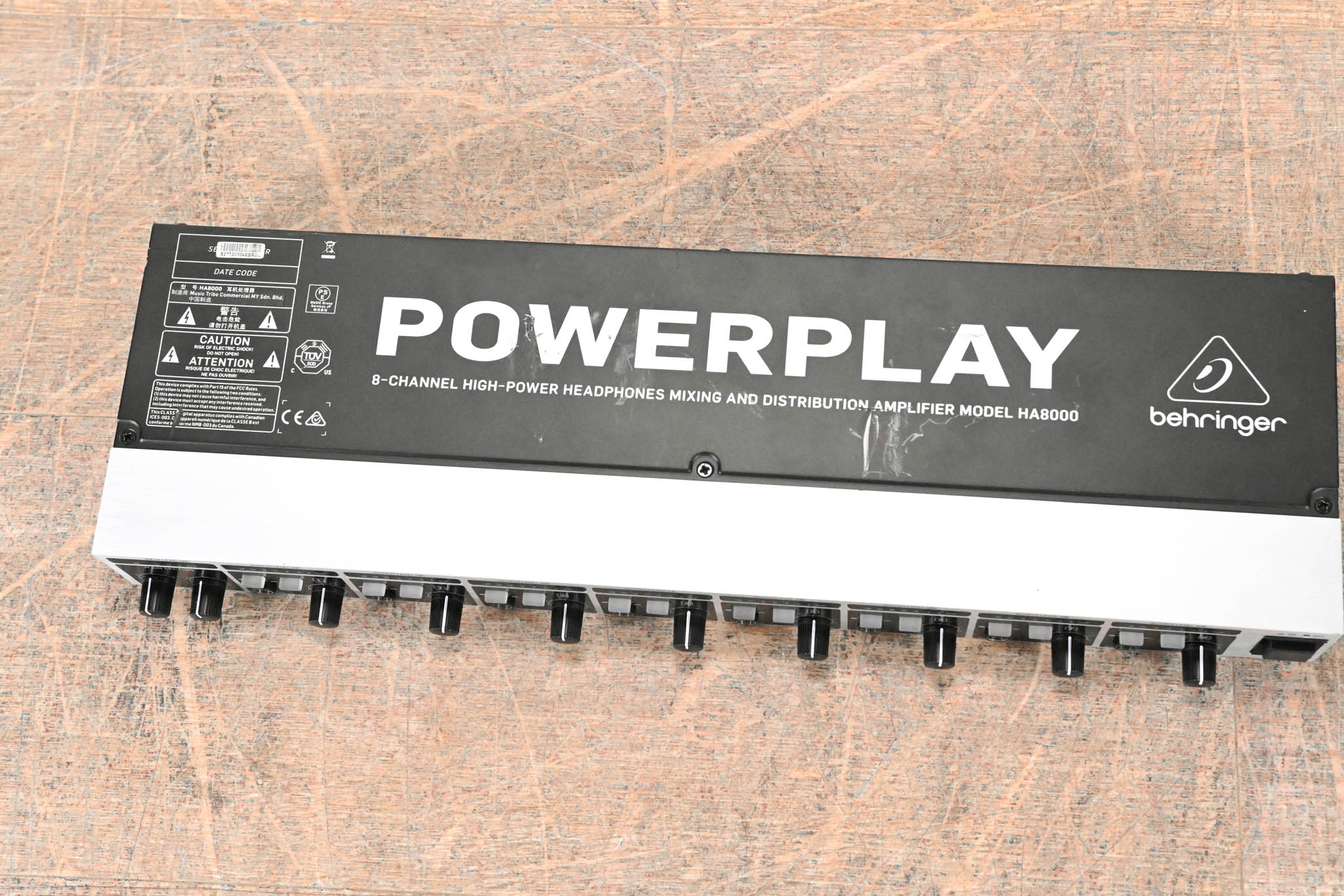 Behringer POWERPLAY HA8000 8-CH Headphone Mixing/Distribution Amplifier