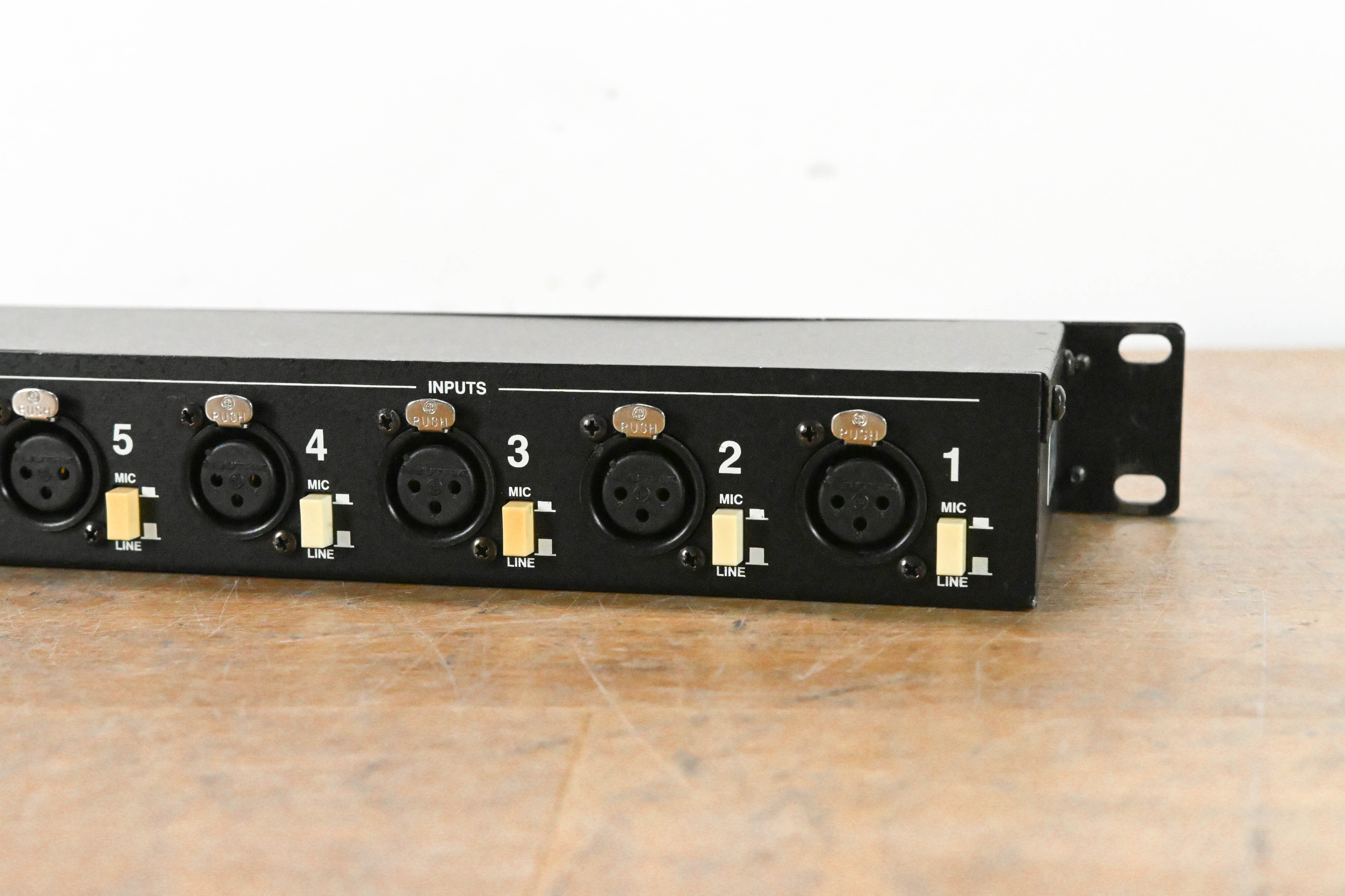 Whirlwind MIX-61 6-Channel Audio Mixer