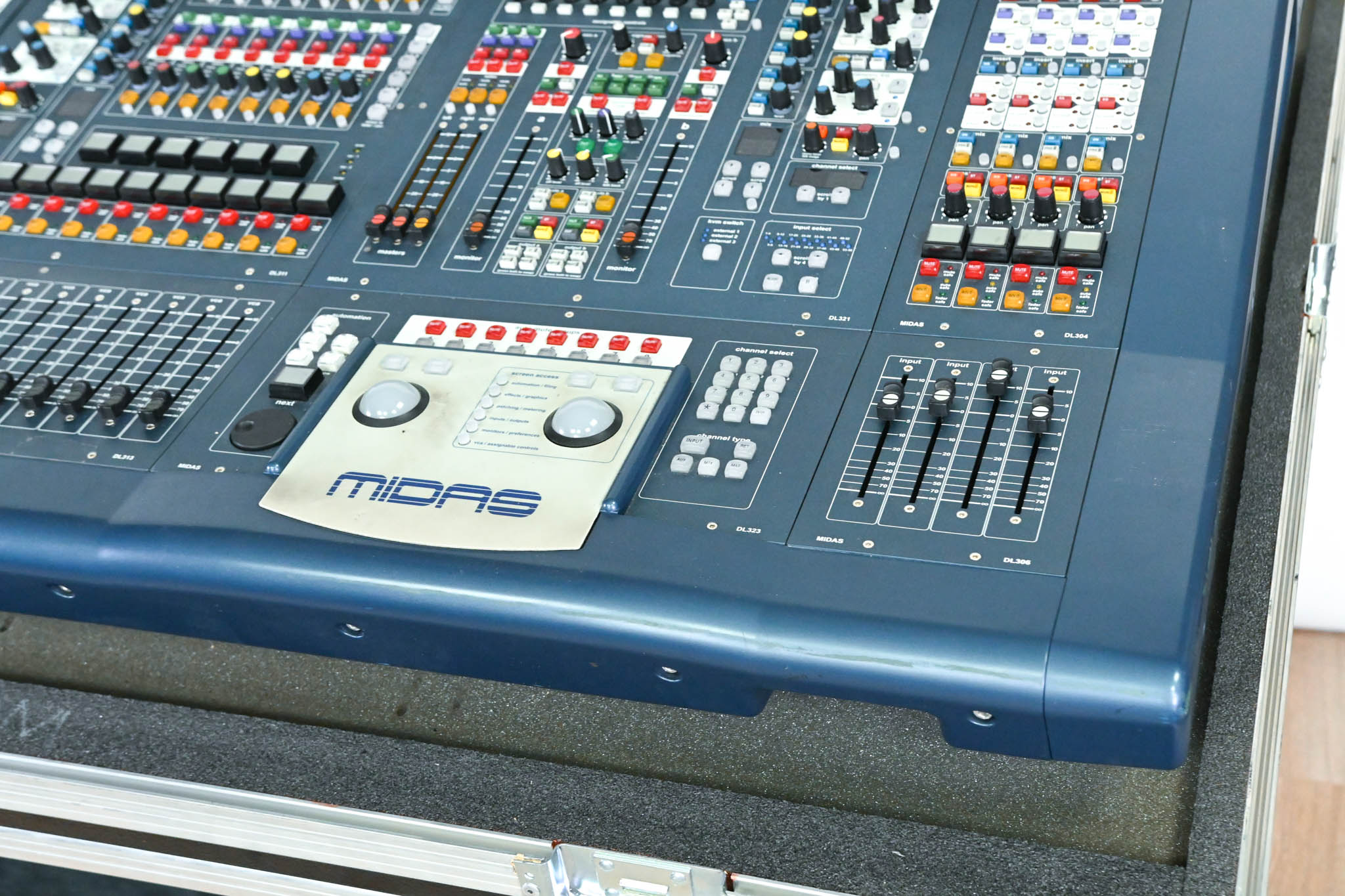 Midas PRO6 64-Channel Digital Console with Road Case and DL371 Engine