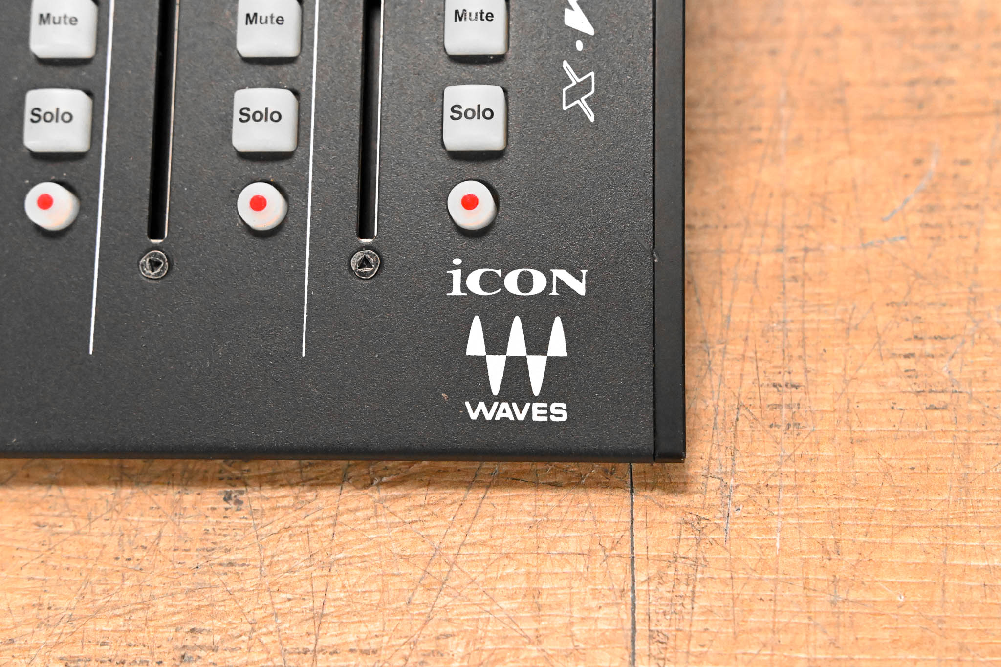 Icon Pro Audio Platform X 8-CH Extender for Platform M Control Surface