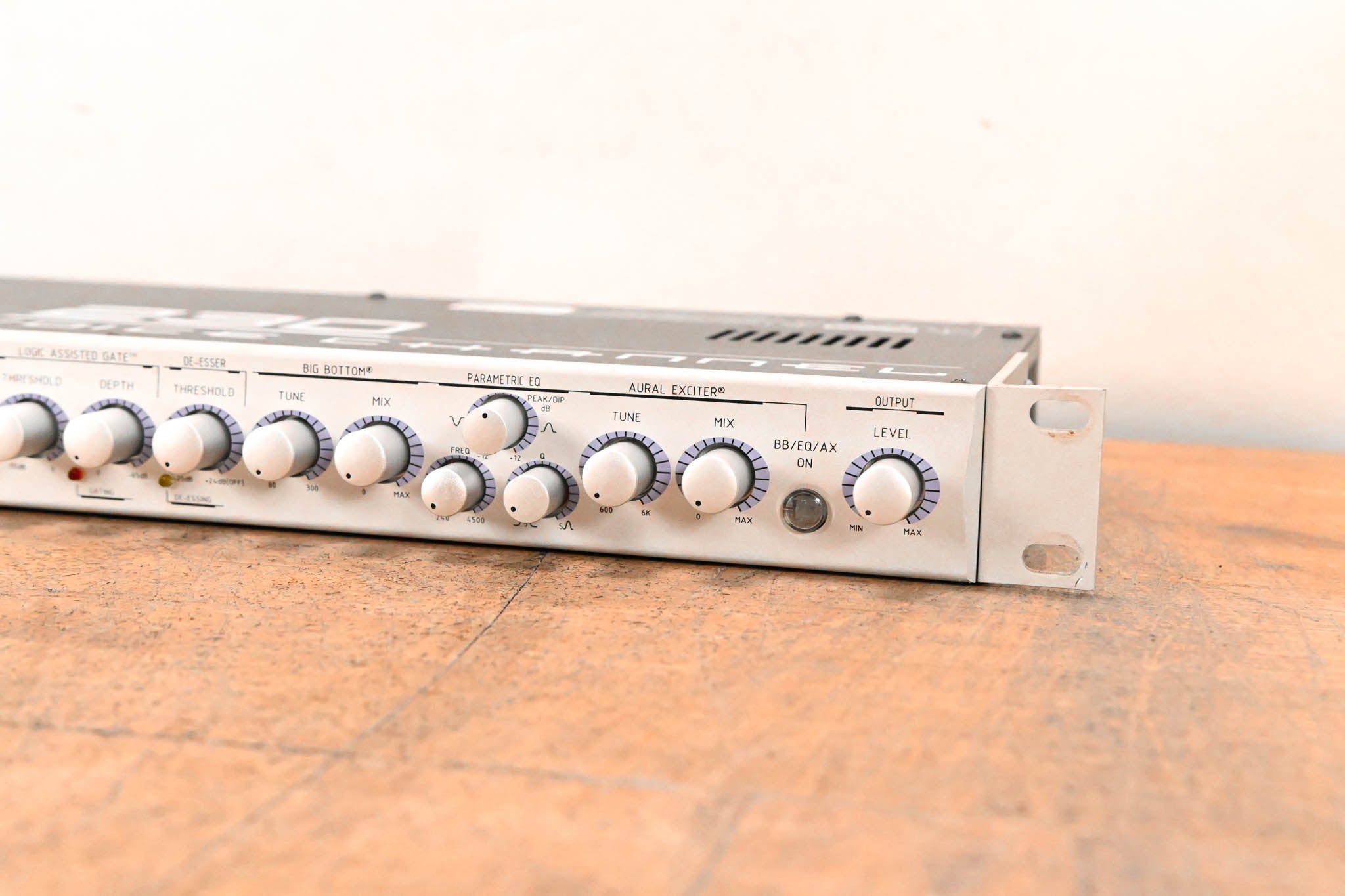 Aphex 230 Master Vocal Channel Strip