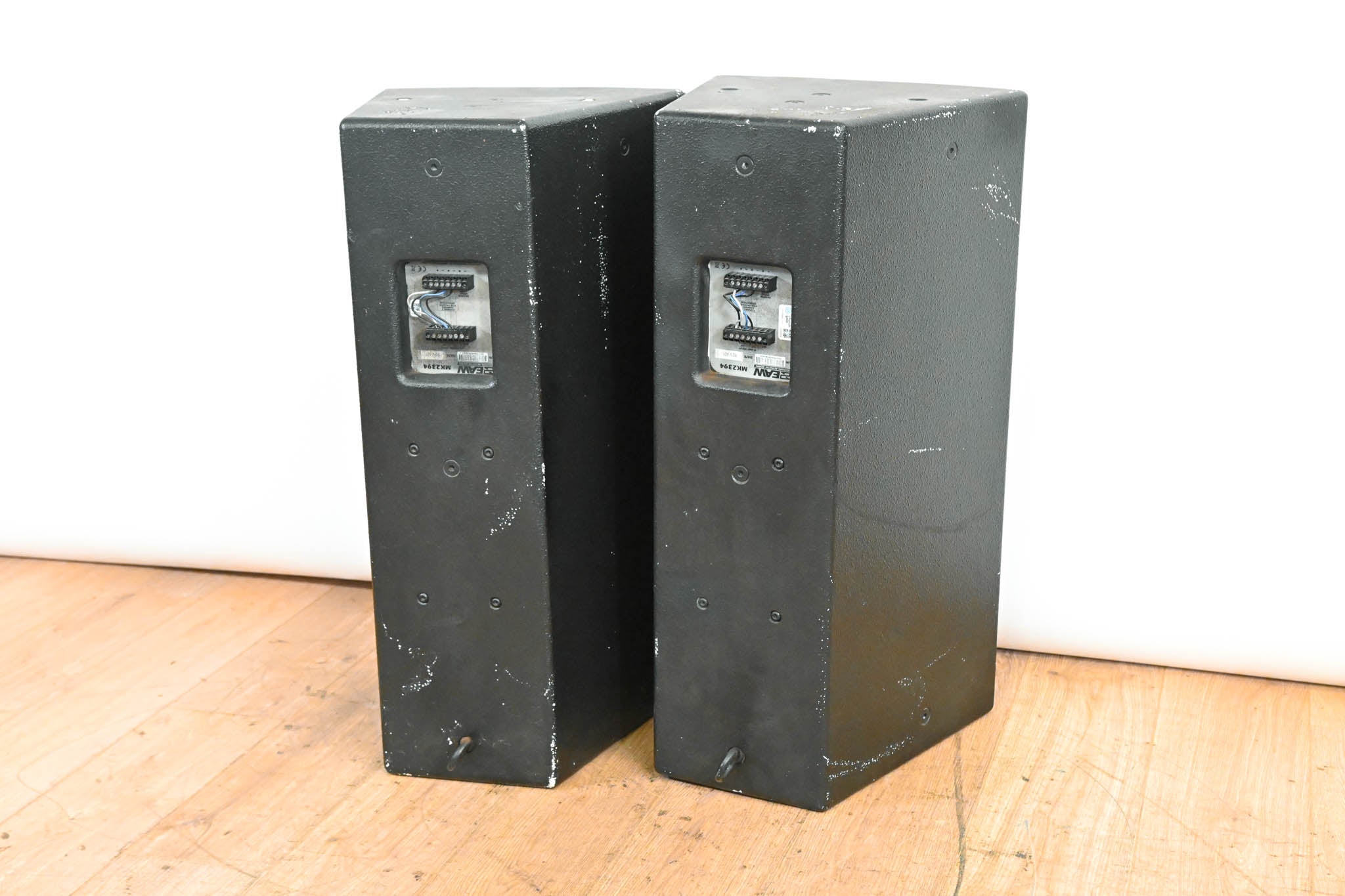 EAW MK2394 Passive Two-Way Full-Range Loudspeaker  90° × 45° (PAIR)