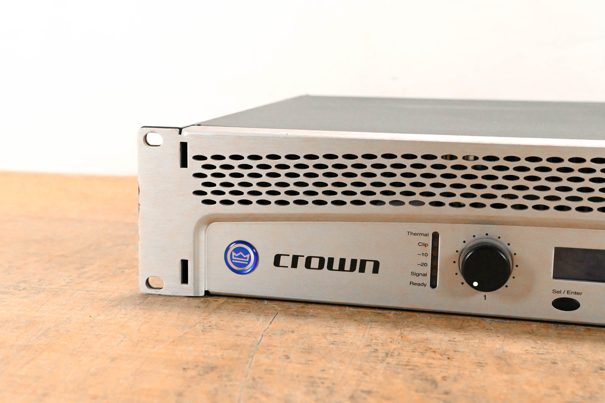 Crown XTi 2000 2-Channel Power Amplifier with DSP
