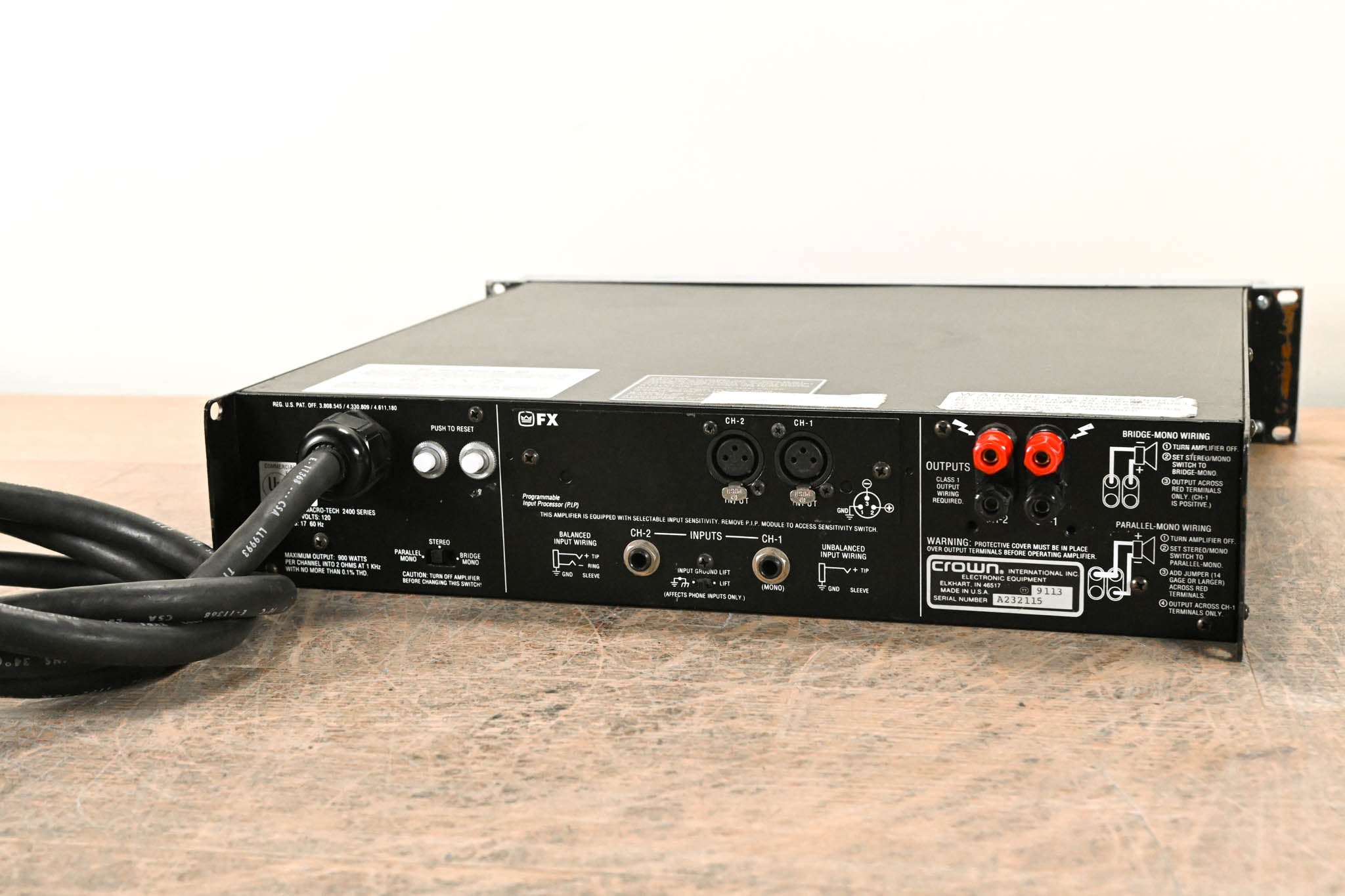 Crown Macro-Tech 2400 2-Channel Power Amplifier