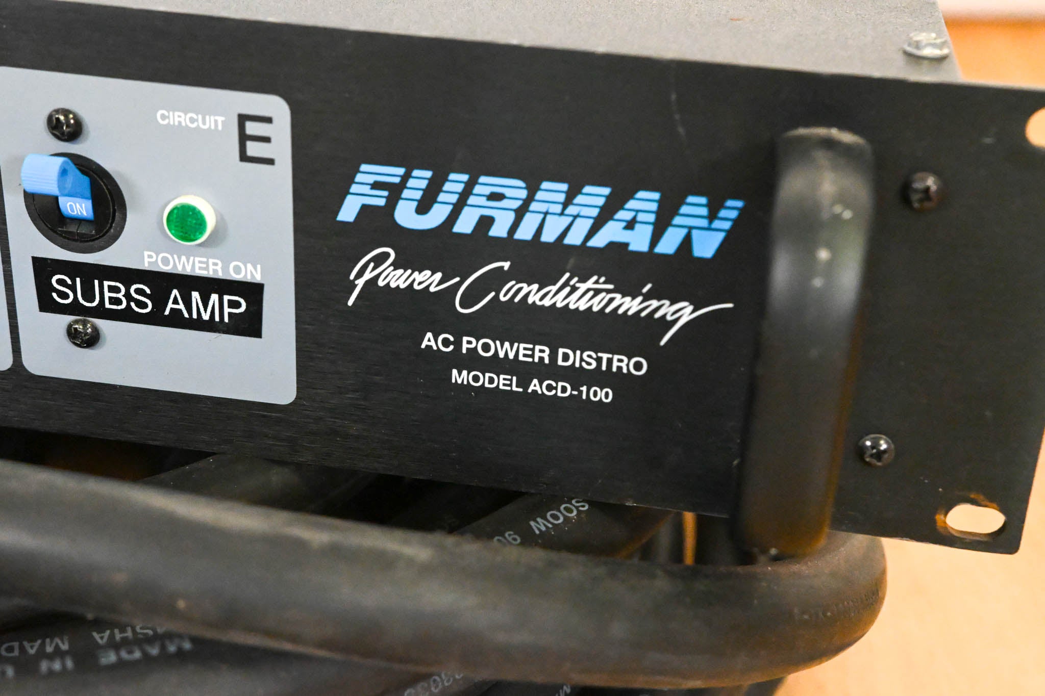 Furman ACD-100 AC Power Distribution Rack