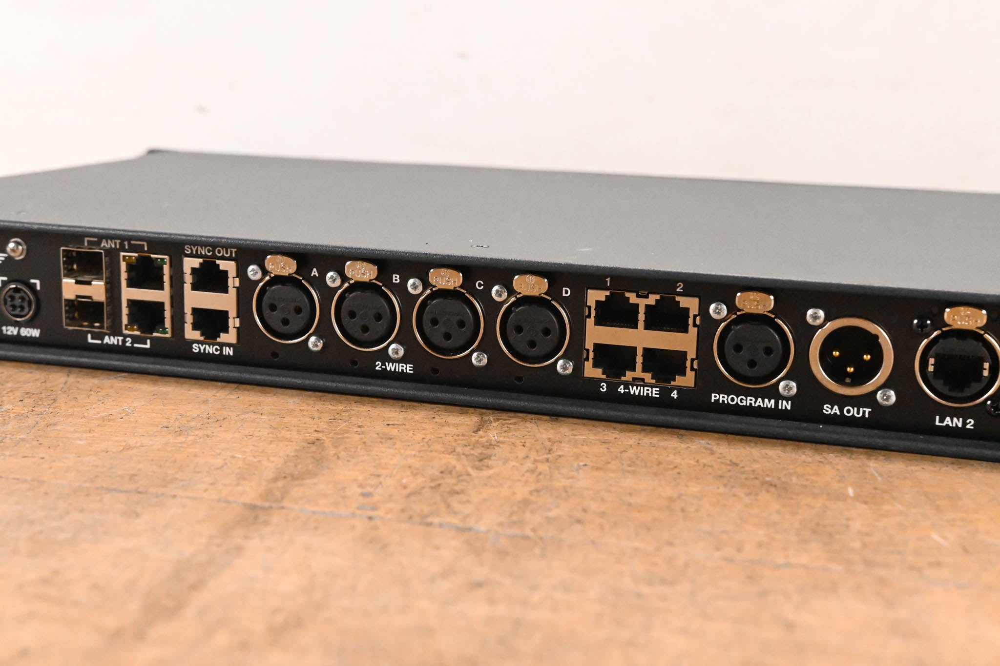 Clear-Com FSII-BASE-2 FreeSpeak Digital Wireless Intercom Base Station